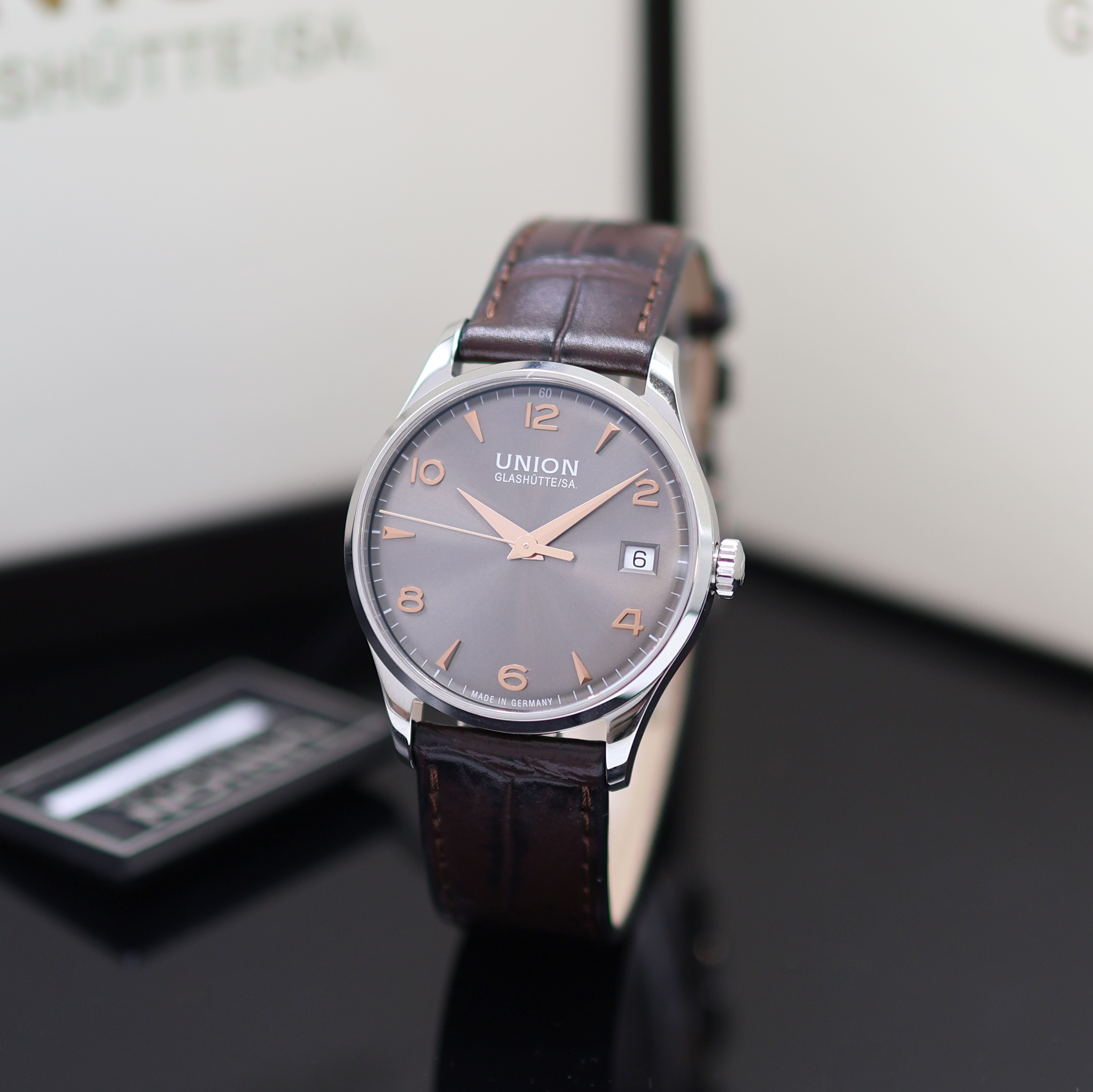 Image 27118671 - UNION GLASHÜTTE Noramis ungetragene Damenarmbanduhr Referenz D005.207.16.087.01, ...