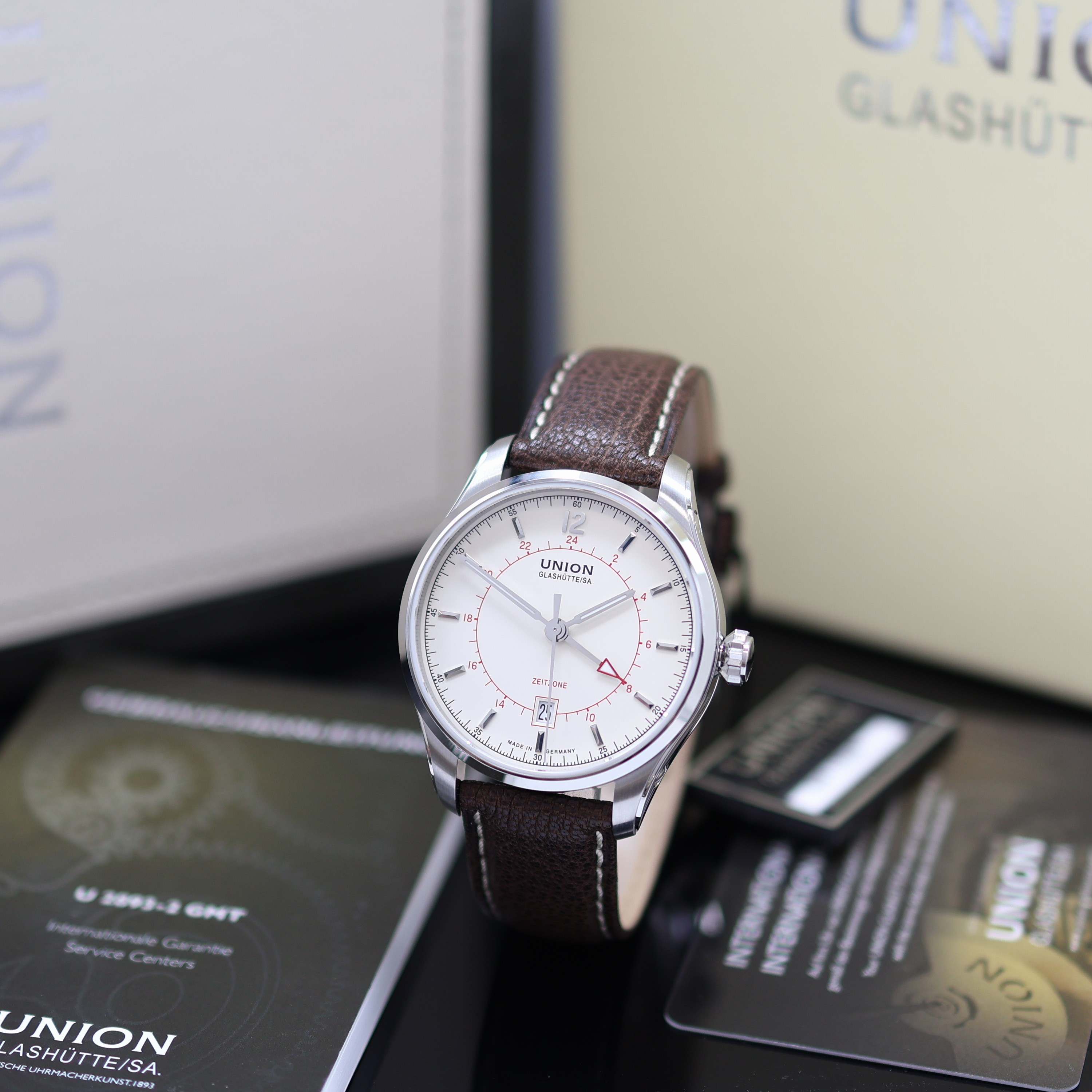 Image 27118675 - UNION GLASHÜTTE Belisar GMT ungetragene Armbanduhr Referenz D009.429.16.267.00, ...