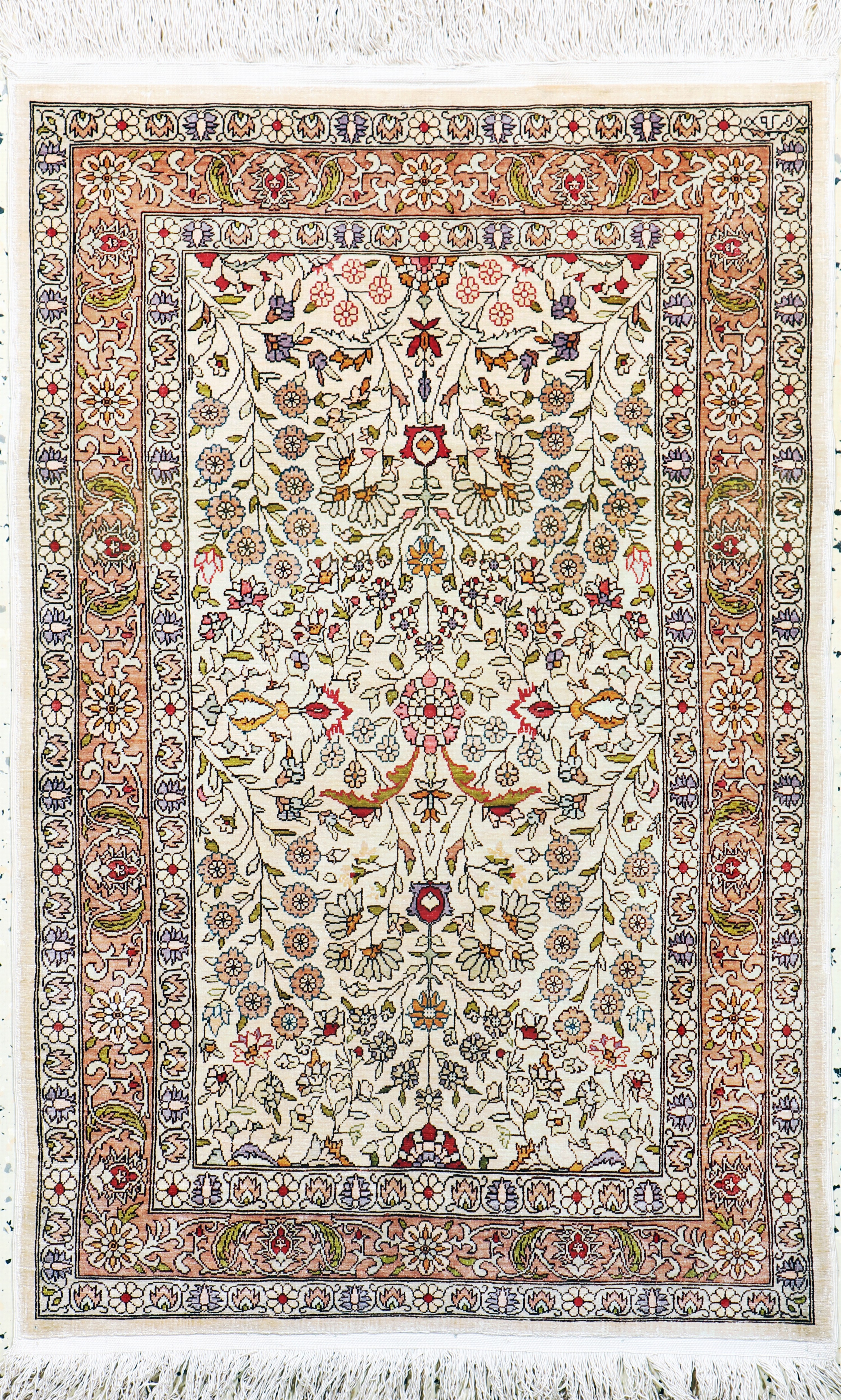Image 27118695 - Hereke Seide signiert, Türkei, Mitte 20.Jhd, reine Naturseide, ca. 85 x 56 cm, EHZ:1-2 ...