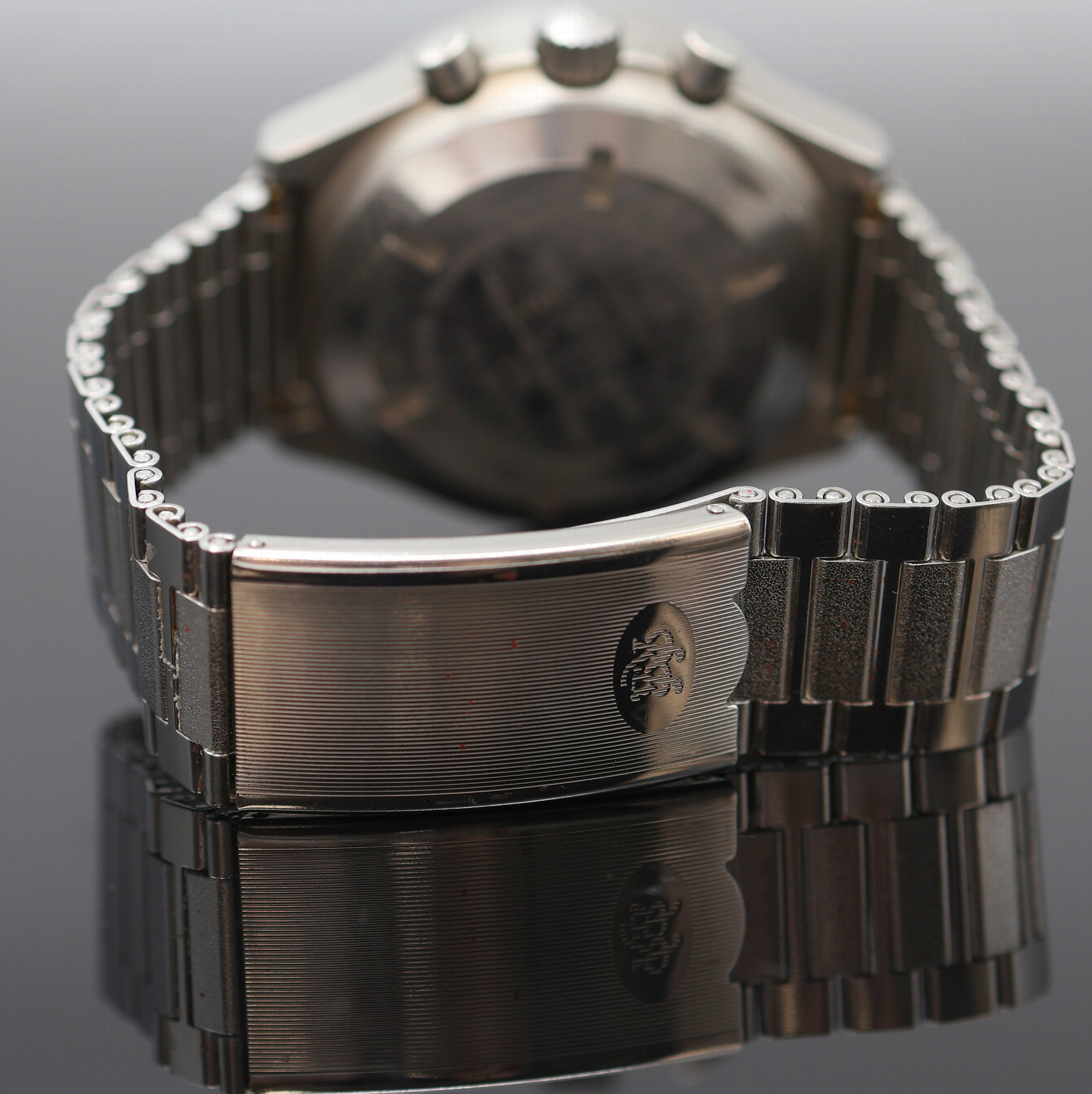 Detail d: PORSCHE DESIGN Military Chronograph der Bundeswehr in Stahl, Schweiz um 1980, Automatik, mattiertes Geh., Boden u. Krone verschr., Boden m. ...
