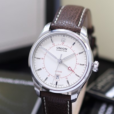 27118675a - UNION GLASHÜTTE Belisar GMT ungetragene Armbanduhr Referenz D009.429.16.267.00, ...