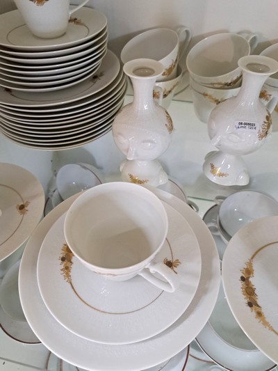 27118693b - 12 Kaffeegedecke, Rosenthal, Romanze in Dur, 20.Jh., 12 Kaffeetassen mit Untertassen, 13 ...