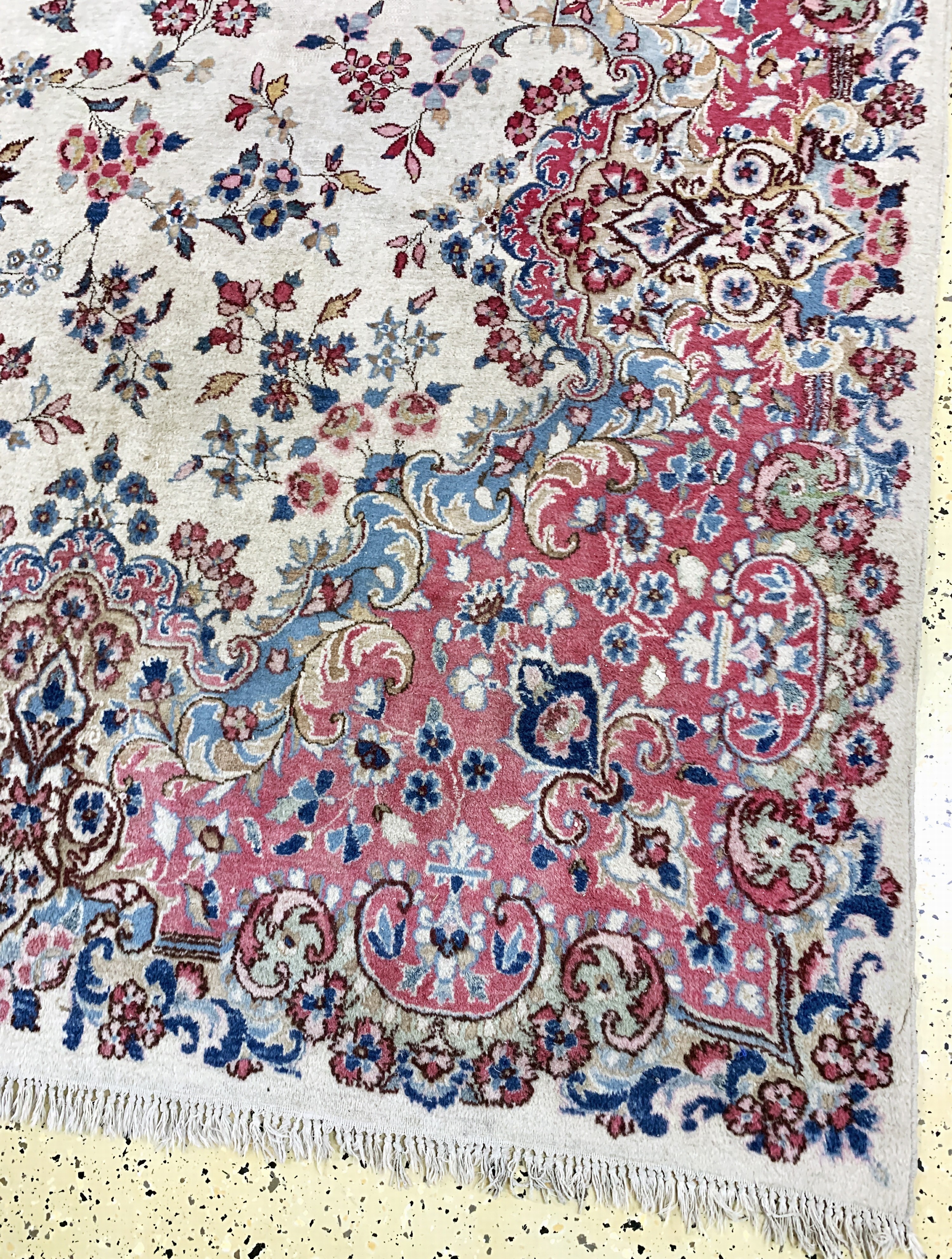 Detail a: Kerman, Persien, Mitte 20.Jhd, Wolle auf Baumwolle, ca. 370 x 266 cm, EHZ: 3