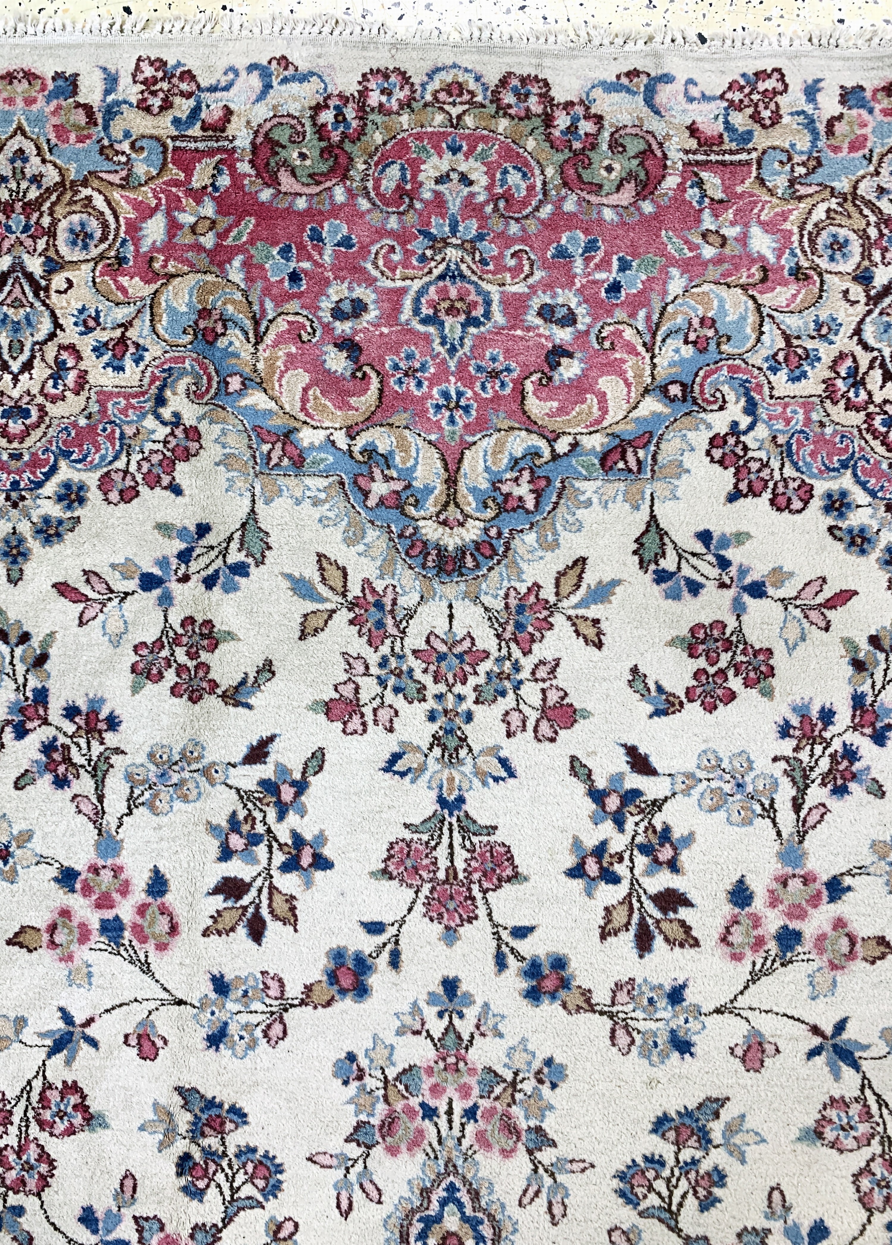Detail g: Kerman, Persien, Mitte 20.Jhd, Wolle auf Baumwolle, ca. 370 x 266 cm, EHZ: 3