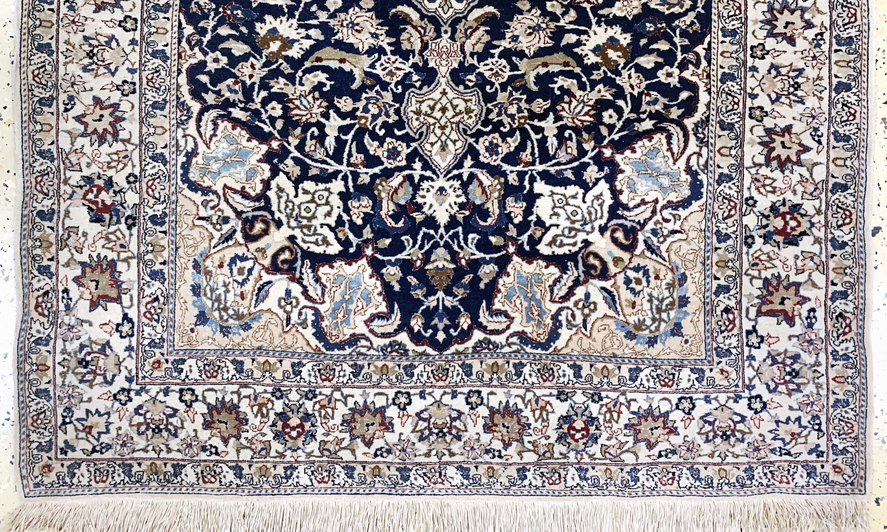 Detail c: Nain"Tudeschk"fein, Persien, Anfang 20.Jhd,Korkwolle mit Seide, ca. 160 x 113 cm, ca. 1,0Mio. Kn/qm, EHZ: 2