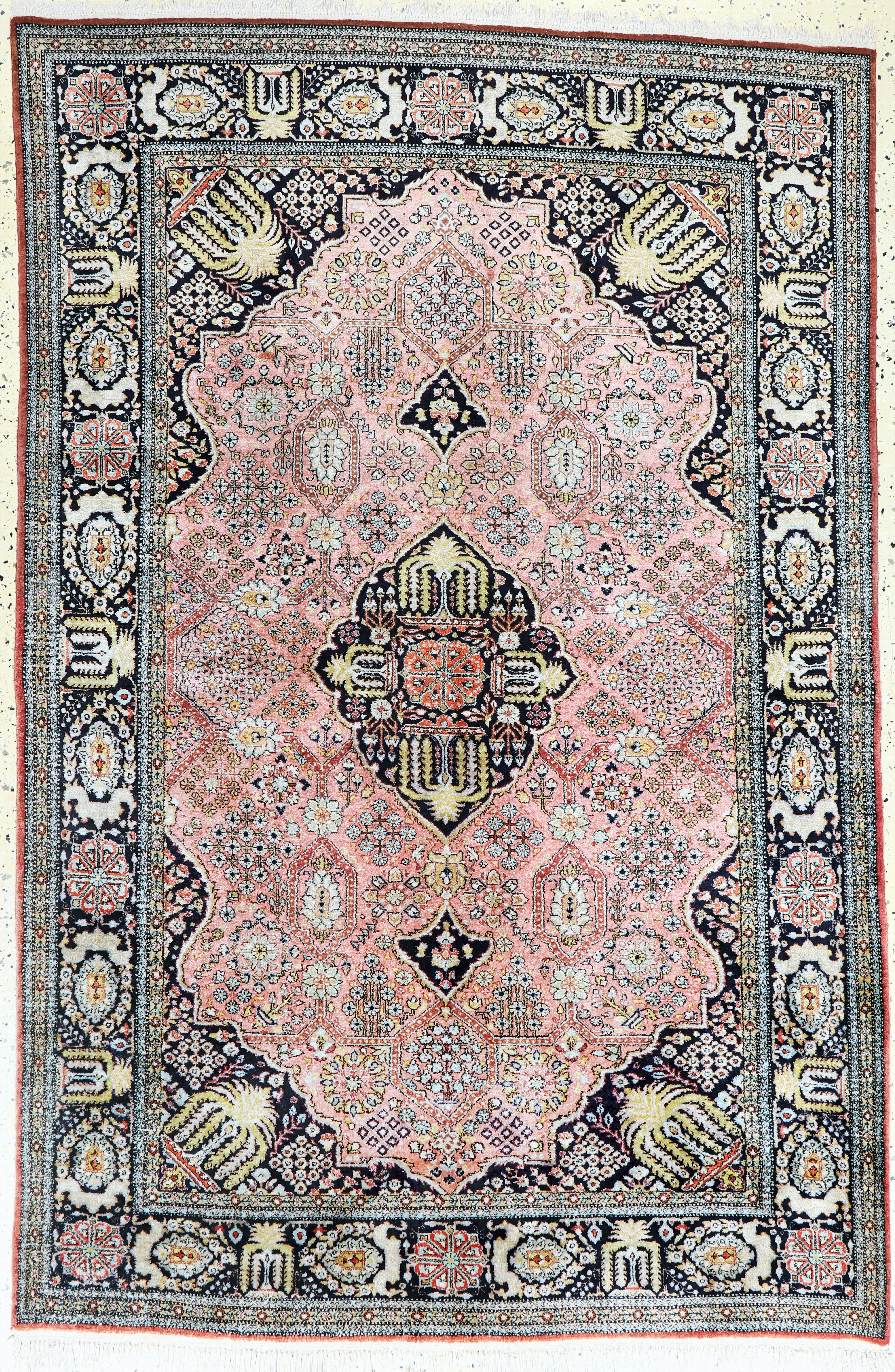 Image 27118869 - Ghom Seide, Persien, Mitte 20.Jhd, reine Naturseide, ca. 210 x 140 cm, EHZ: 2 ...