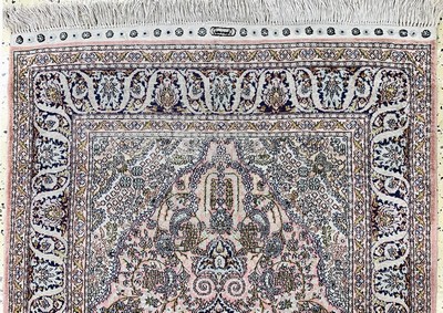 27118872a - Hereke Seide, China, Ende 20.Jhd, reine Naturseide, ca. 155 x 90 cm, ...