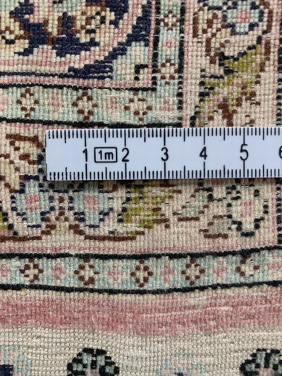 27118872e - Hereke Seide, China, Ende 20.Jhd, reine Naturseide, ca. 155 x 90 cm, ...