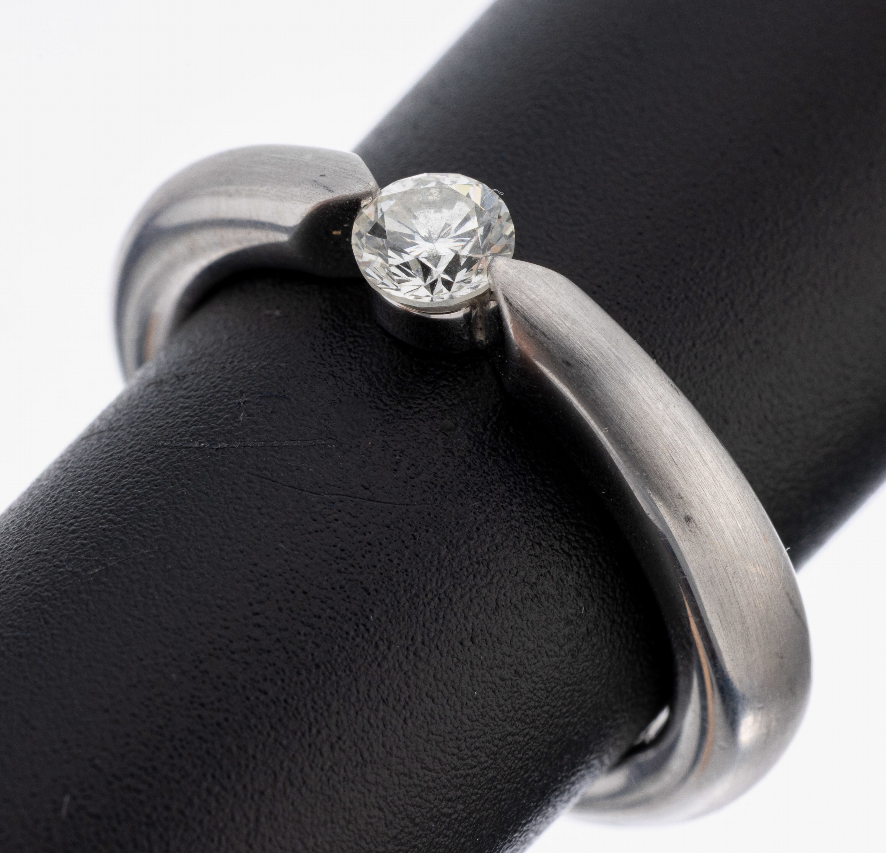 Image 27119079 - 14 kt Gold Brillant-Ring, WG 585/000, teilsat., qualitätvolle Verarbeitung, ...