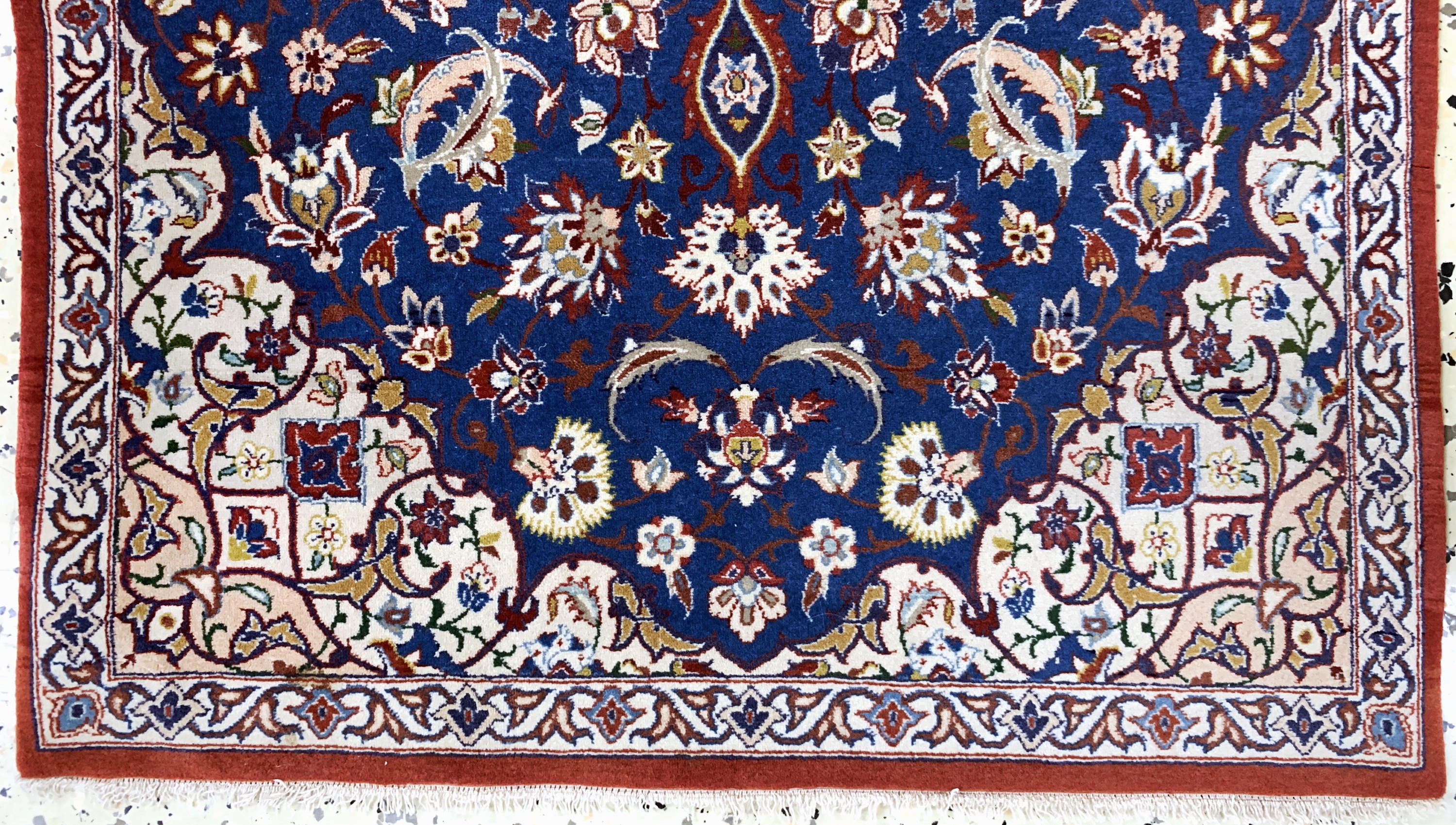 Detail c: Esfahan fein, Persien, Mitte 20.Jhd, Korkwolle mit und auf Seide, ca. 106 x 65 cm, ca. 1,0 Mio. Kn/qm, EHZ: 2