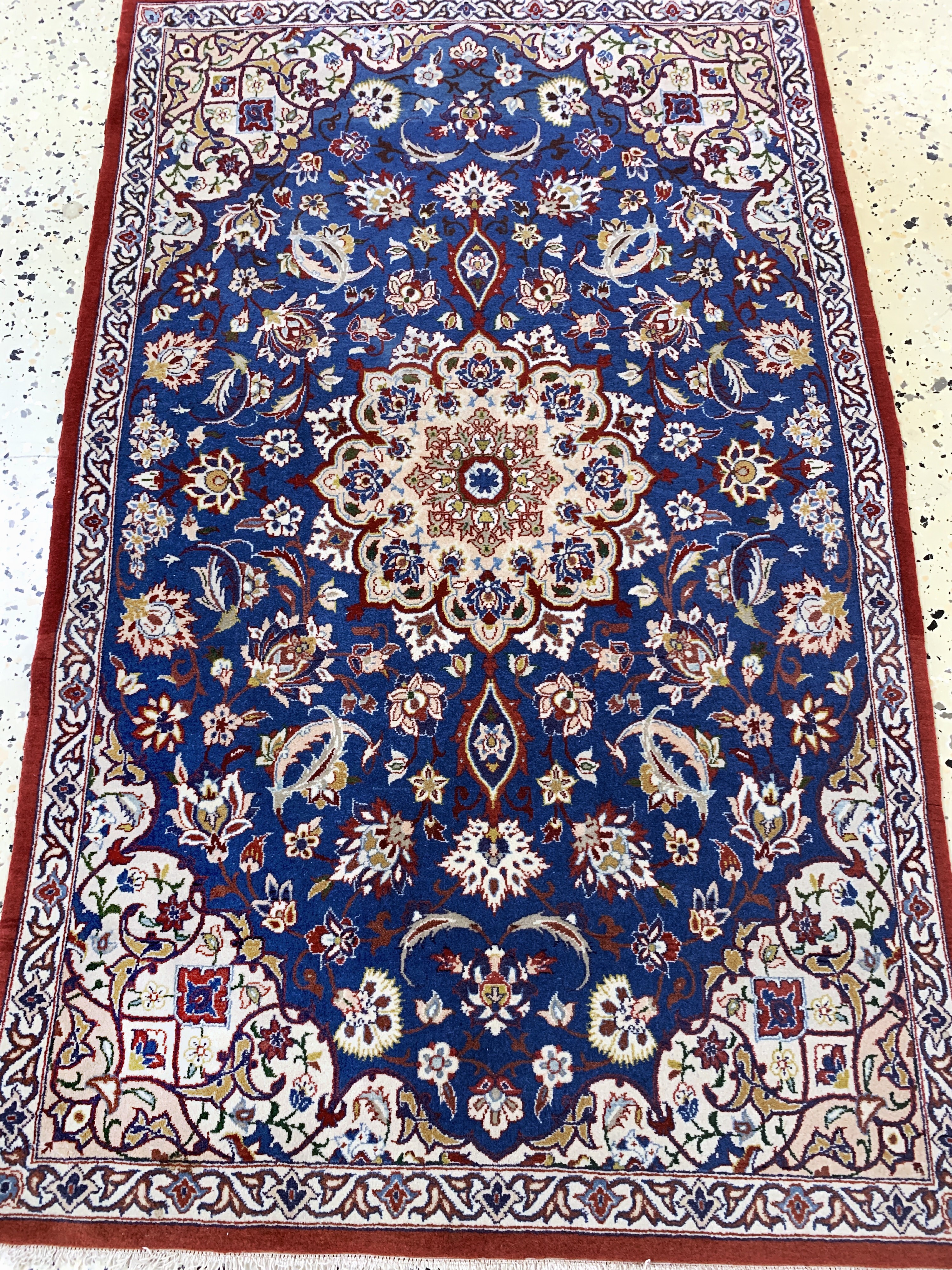Detail d: Esfahan fein, Persien, Mitte 20.Jhd, Korkwolle mit und auf Seide, ca. 106 x 65 cm, ca. 1,0 Mio. Kn/qm, EHZ: 2