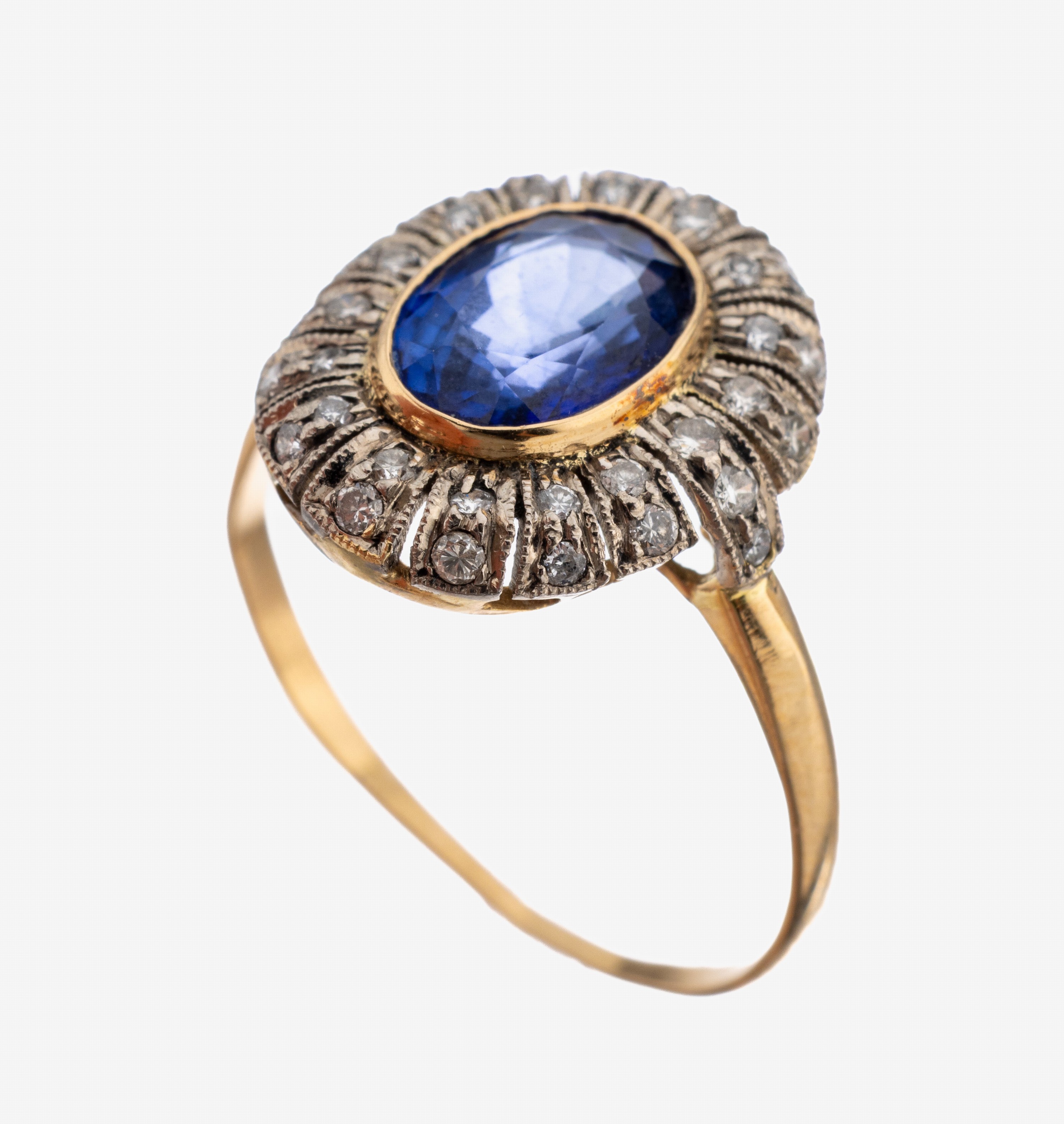 Image 27119099 - 18 kt Gold Saphir-Brillant-Ring, GG/WG 750/000, mittig ovalfacett. Saphir ca. 1.10 ct, ...