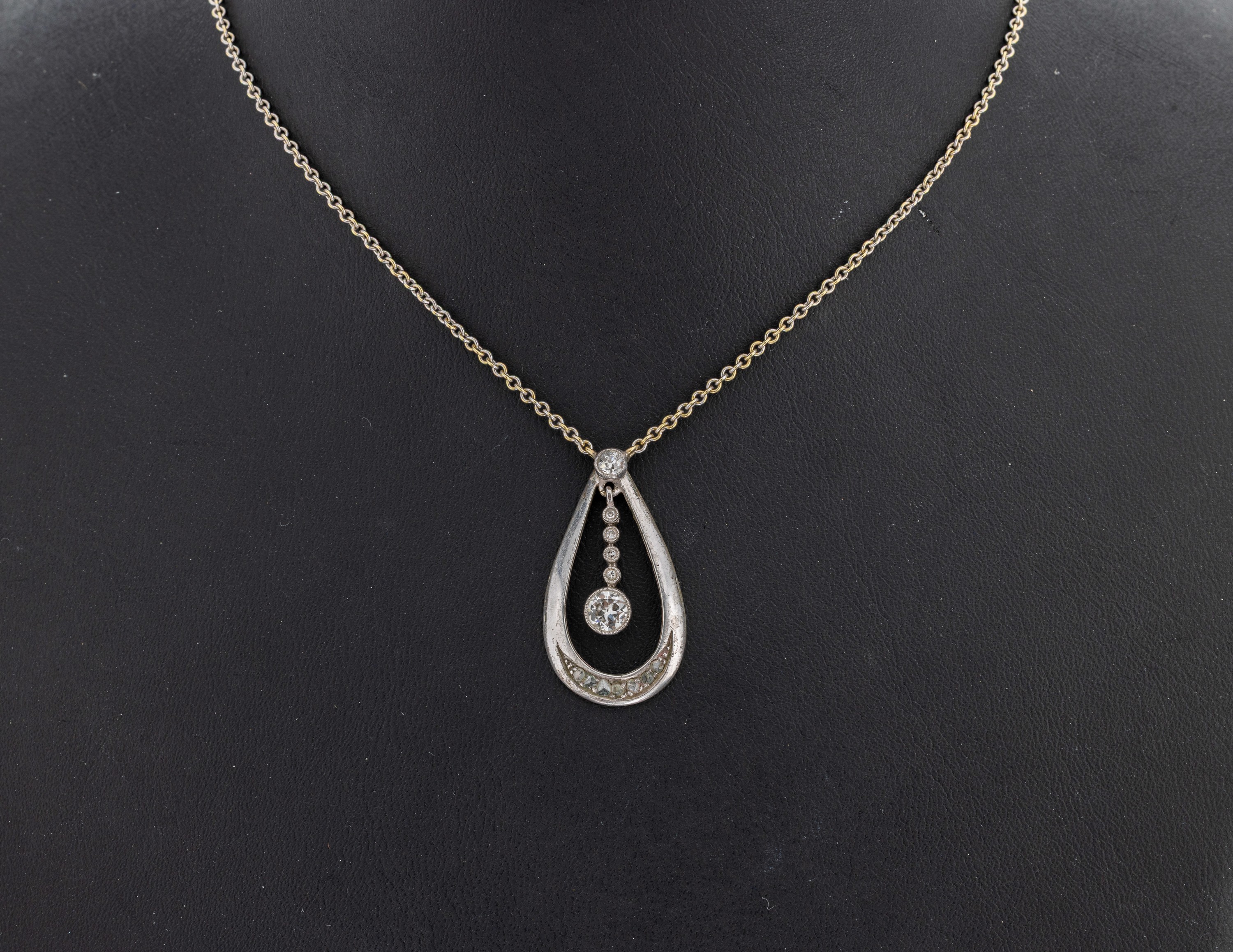 Image 27119114 - 14 kt Gold Diamant-Collier, WG/GG 585/000, tropfenf. Mittelteil schauseitig Silber, ...