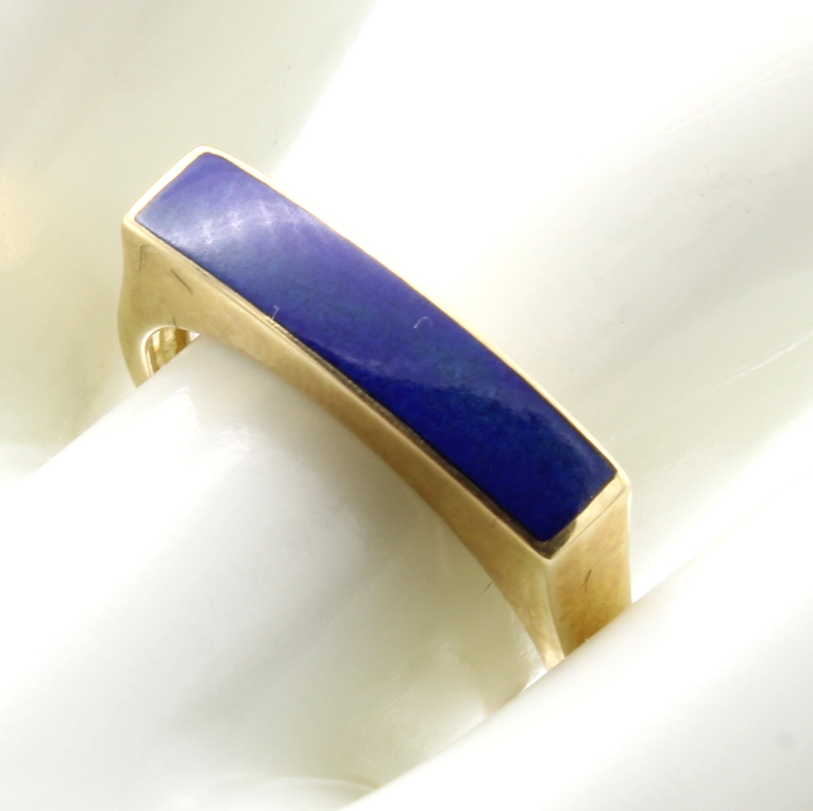 Image 27119153 - Bandring mit Lapislazuli, GG 585/000, RW ca.55 Schätzpreis: 380, - EUR