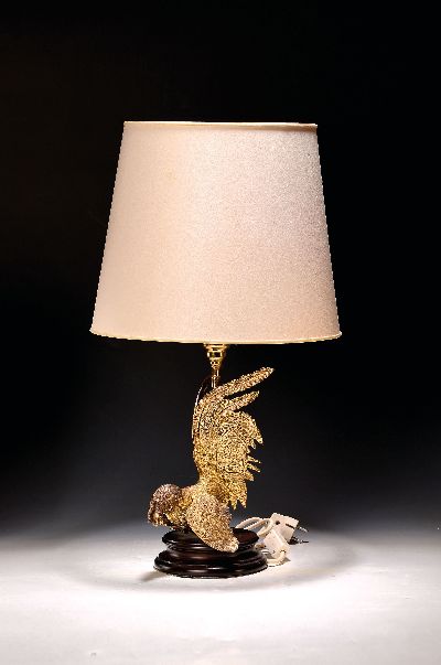 Image Tischlampe, Frankreich um 1950/60, Holzsockel gedrechselt, darauf gedrehte Messingsäule ...