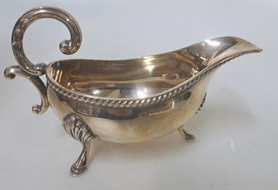 27119161c - Small gravy boat, B & C Sheffield, 925 sterling silver, standing on three feet, cord ...