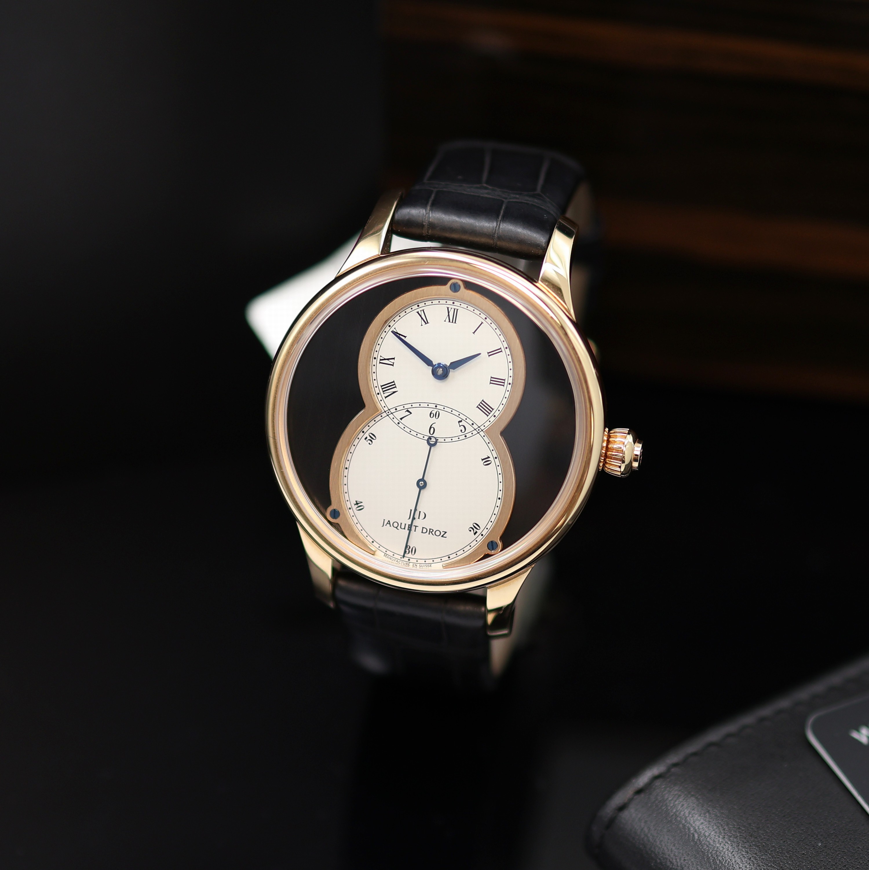 Image 27119419 - JAQUET DROZ ungetragene Herrenarmbanduhr Grande Seconde Circled in Rosegold 750/000 ...