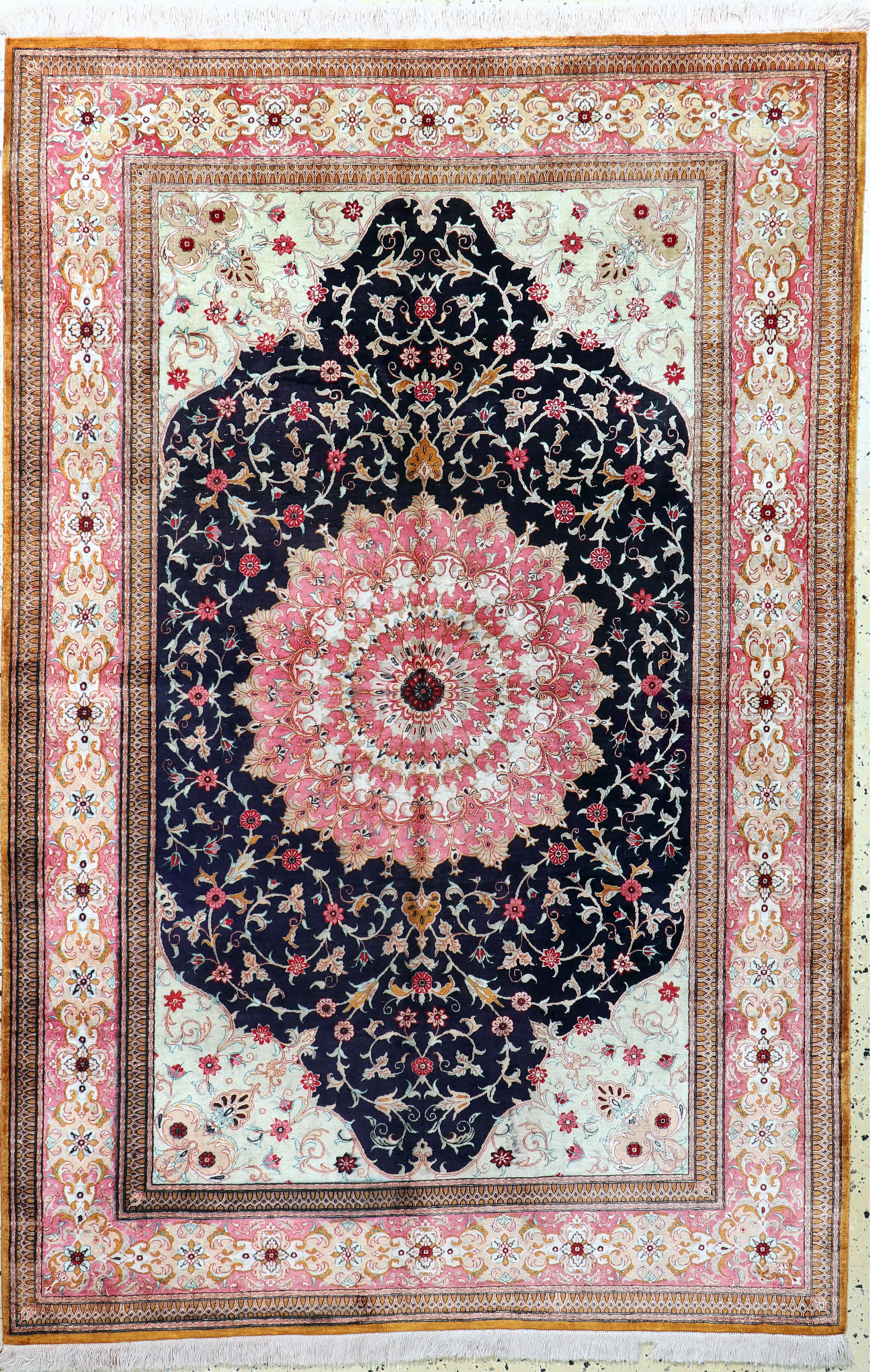 Image 27119422 - Ghom Seide fein, Persien, Ende 20.Jhd, reine Naturseide, ca. 210 x 138 cm, verfärbt, ...