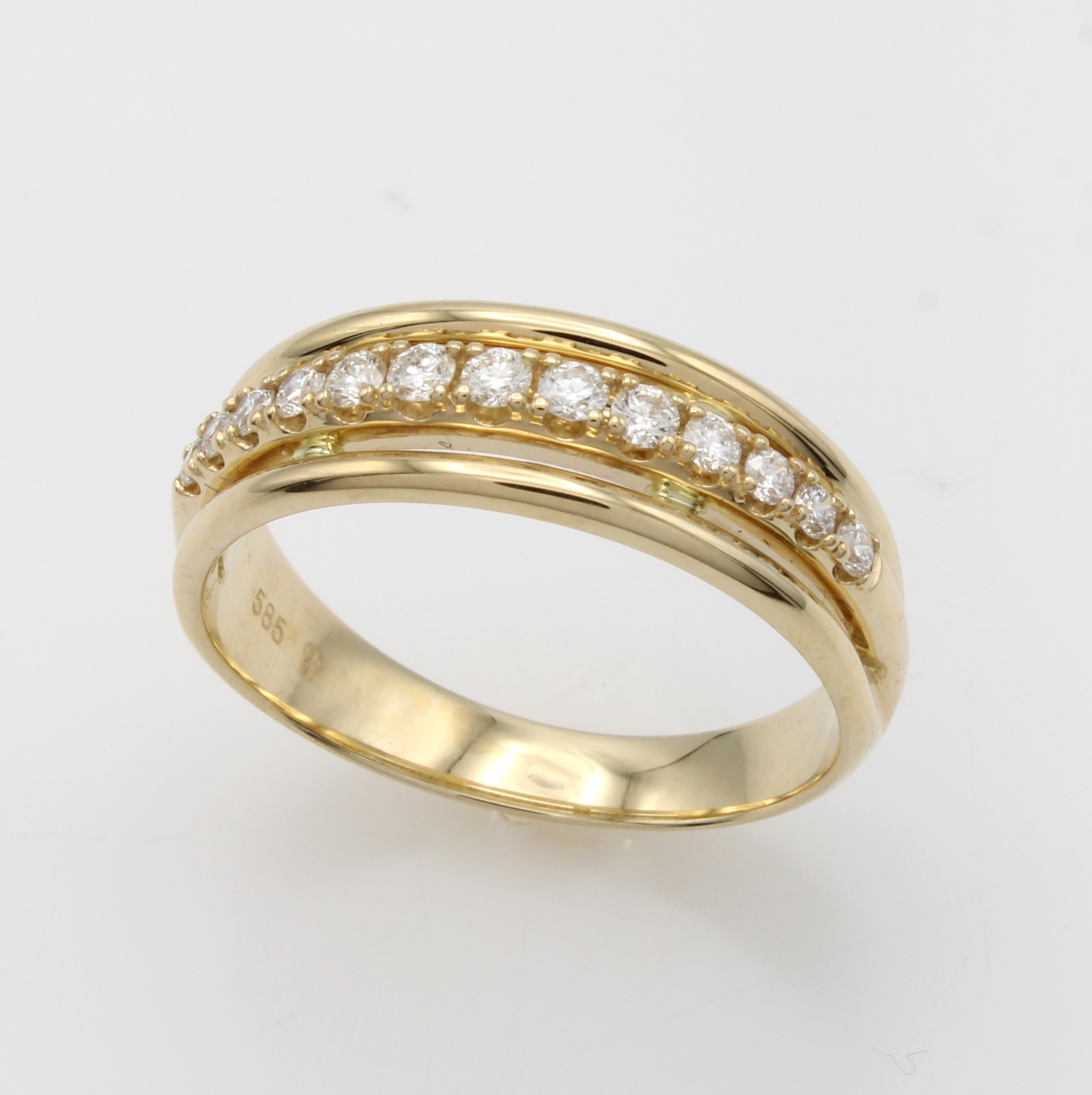 Image 27119482 - Ring mit Brillanten, GG 585/000, 3-rhg. Optik, Brill. mittig gef. zus. ca. 0.25 ct ...
