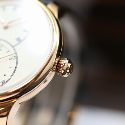 27119421b - JAQUET DROZ ungetragene Herrenarmbanduhr Grande Seconde Quantieme Ivory Enamel in ...