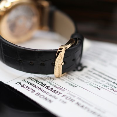 27119421c - JAQUET DROZ ungetragene Herrenarmbanduhr Grande Seconde Quantieme Ivory Enamel in ...