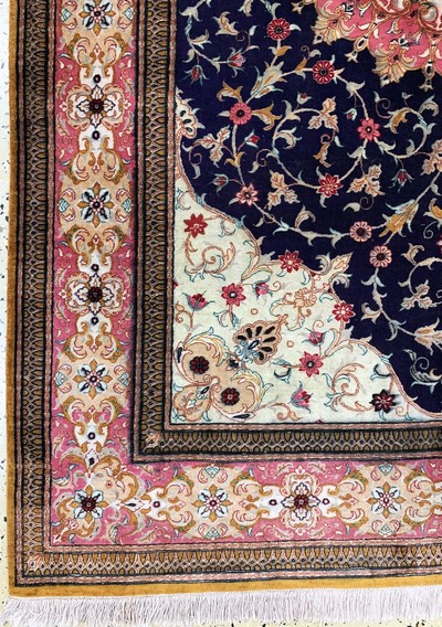 27119422b - Ghom Seide fein, Persien, Ende 20.Jhd, reine Naturseide, ca. 210 x 138 cm, verfärbt, ...
