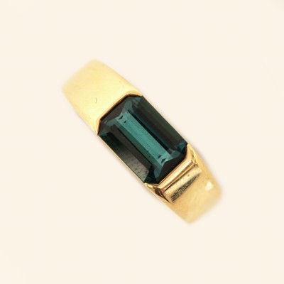 27119473a - 18 kt Gold Turmalin-Ring, GG 750/000, Turmalin Baguette von schöner grün-blauer Farbe ...