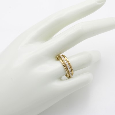 27119482a - Ring mit Brillanten, GG 585/000, 3-rhg. Optik, Brill. mittig gef. zus. ca. 0.25 ct ...