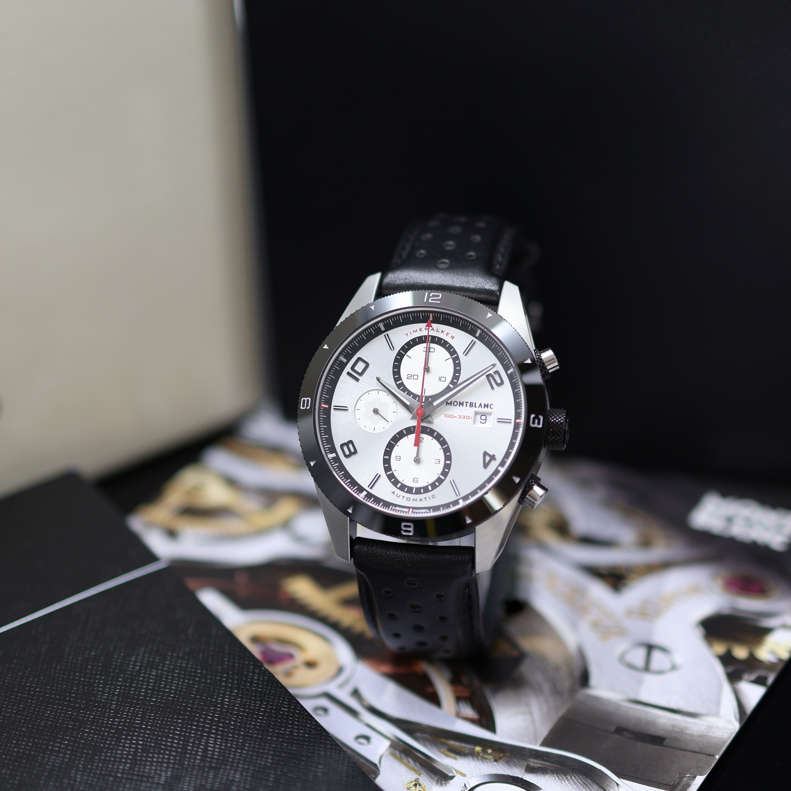 Image 27119587 - MONTBLANC Timewalker ungetragener Armbandchronograph Referenz M116100, Automatik, beids. ...