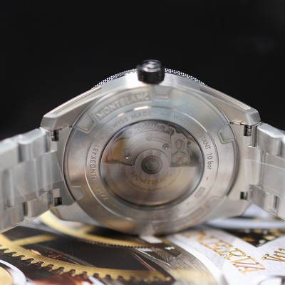 27119555f - MONTBLANC Timewalker ungetragene Armbanduhr Referenz M116060, Automatik, beids. vergl. ...