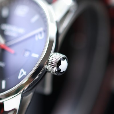 27119572c - MONTBLANC Timewalker Urban seltene, ungetragene, auf 555 Stück limitierte Armbanduhr ...