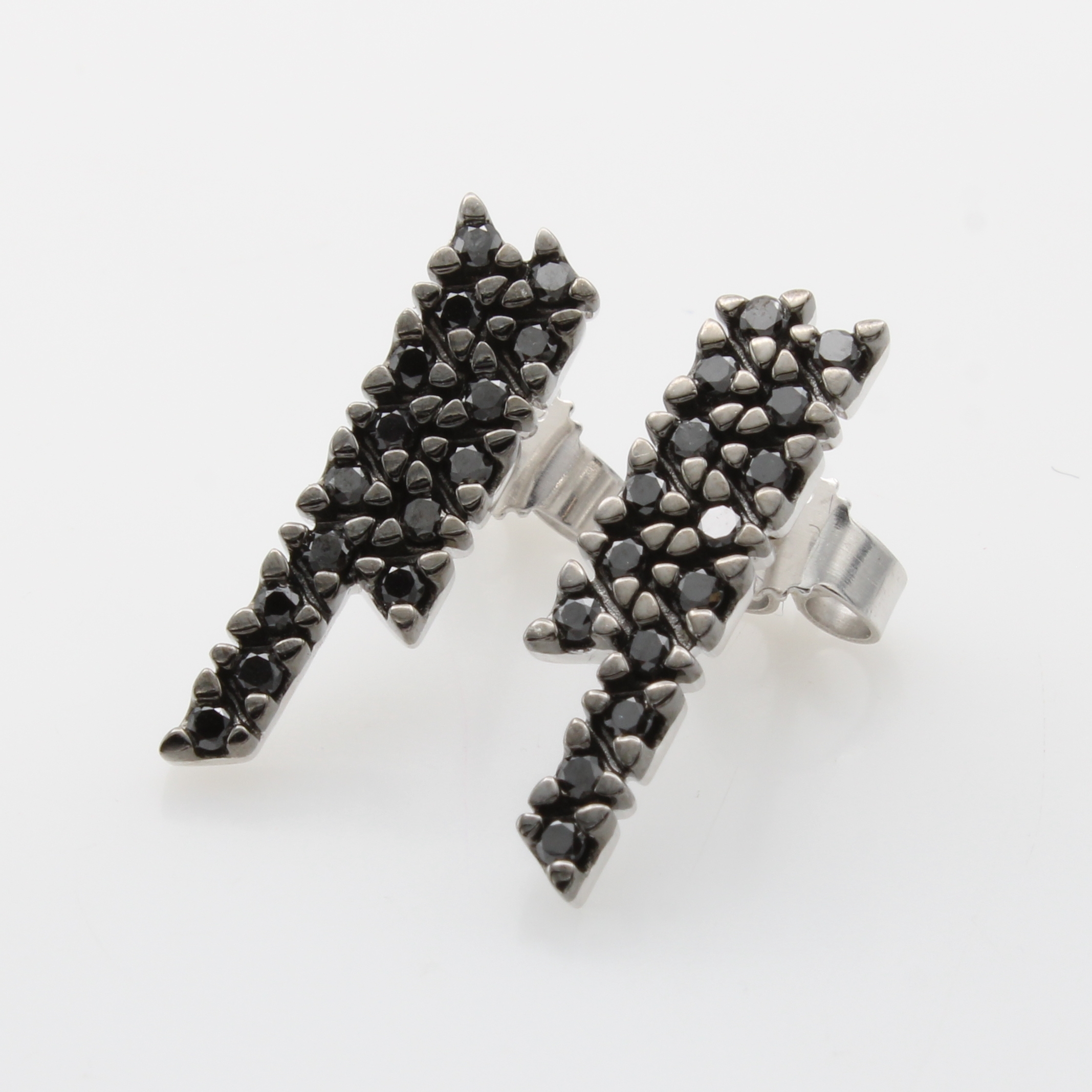Image 27119604 - Paar Ohrstecker mit Diamanten, WG 585/000, je 2 l. versetzte Stäbe, schwarze Diam. ...