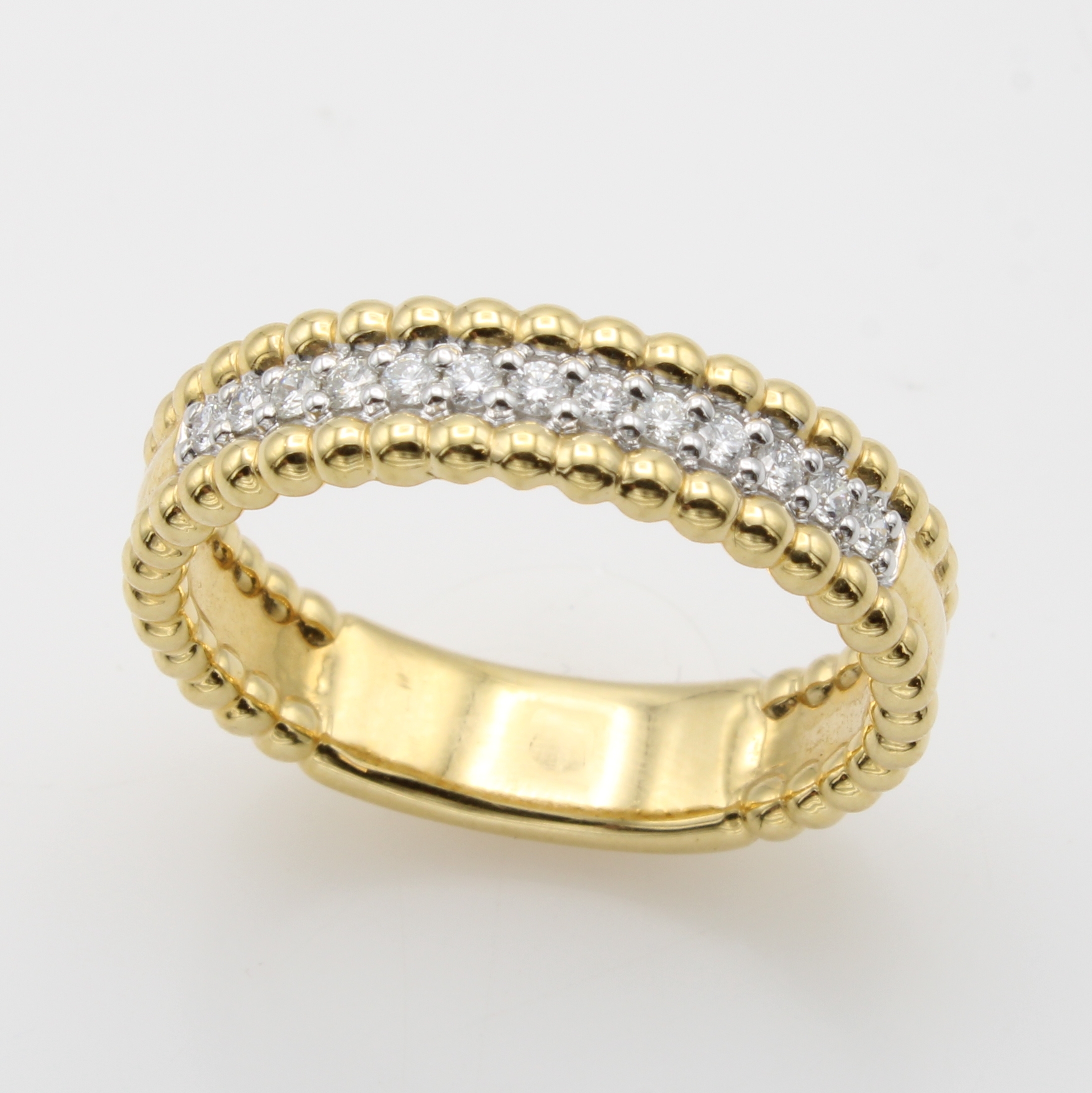 Image 27119634 - Ring mit Brillanten, GG 750/000, 13 Brill. zus. ca. 0.20 ct Weiß/si, m. ...