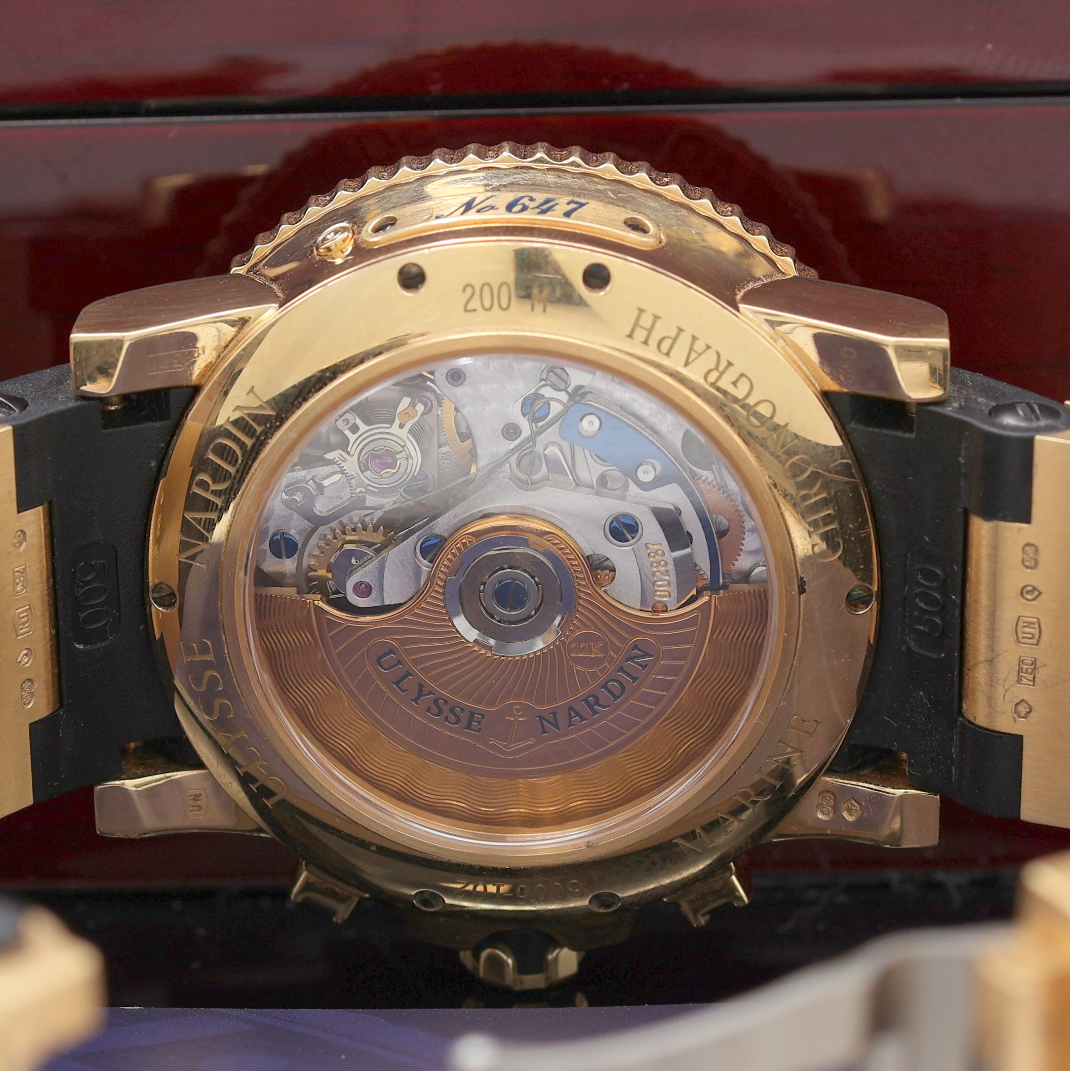 Detail i: ULYSSE NARDIN Maxi Marine Armbandchronograph in GG 750/000 Referenz 8006-102, Schweiz um 2010, Automatik, massives Geh. beids. vergl. inkl. ...