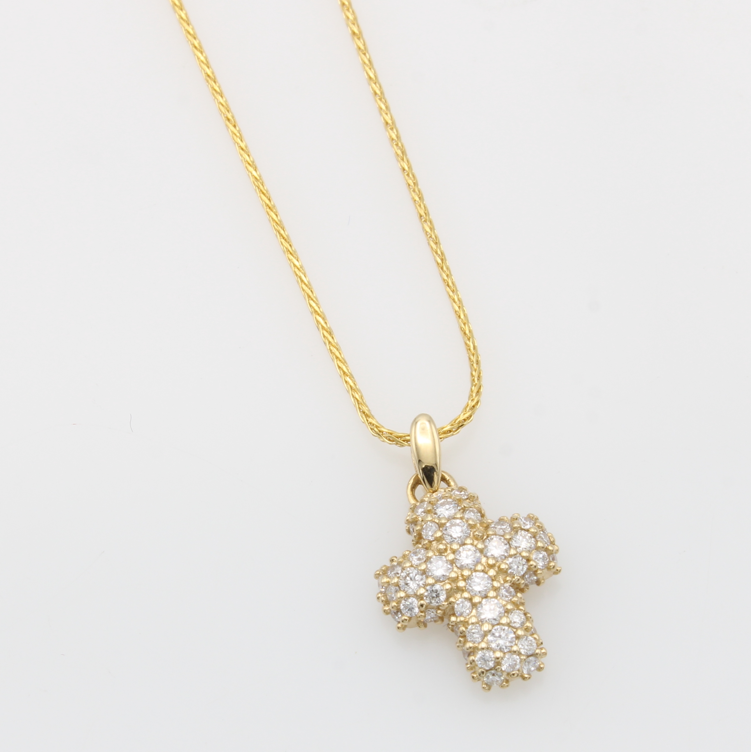 Image 27119644 - Kreuzanhänger mit Brillanten an Kette, GG 585/000, Vorderseite bes. m. Brill. zus. ca. ...