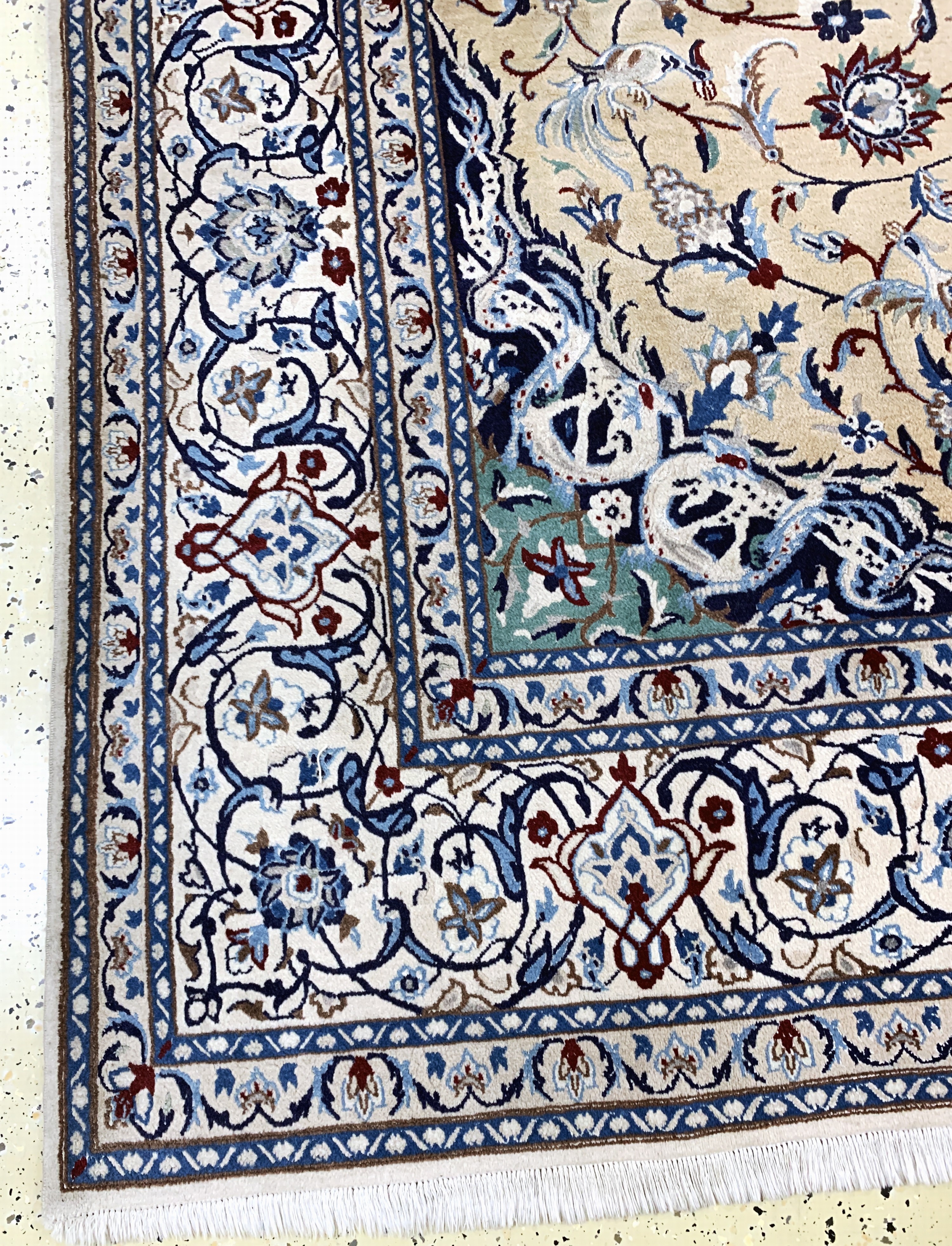 Detail b: Nain fein(9 La), Persien, Mitte 20.Jhd, Korkwolle mit Seide, ca. 316 x 203 cm, ca. 500.000 Kn/qm, EHZ: 2