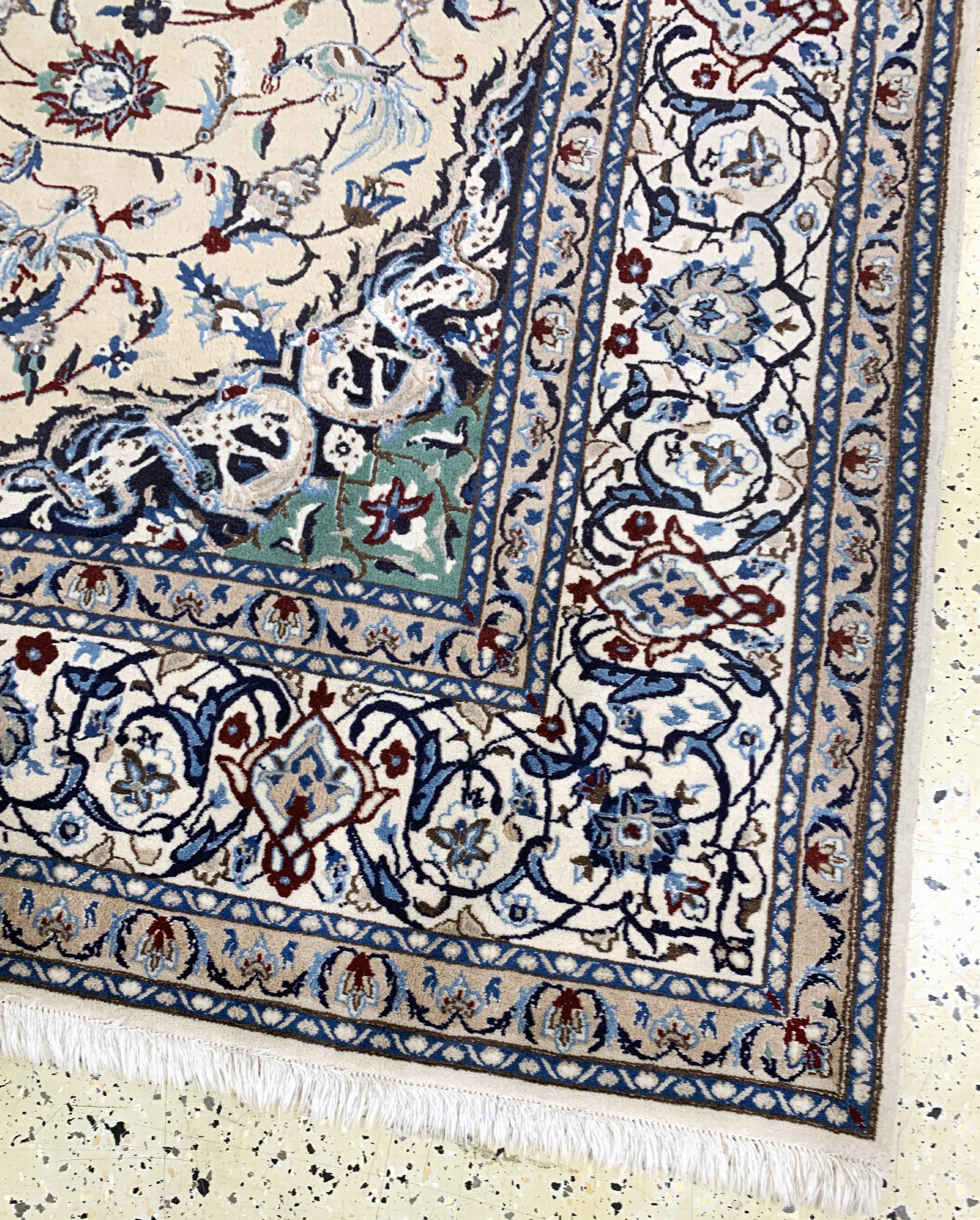 Detail f: Nain fein(9 La), Persien, Mitte 20.Jhd, Korkwolle mit Seide, ca. 316 x 203 cm, ca. 500.000 Kn/qm, EHZ: 2