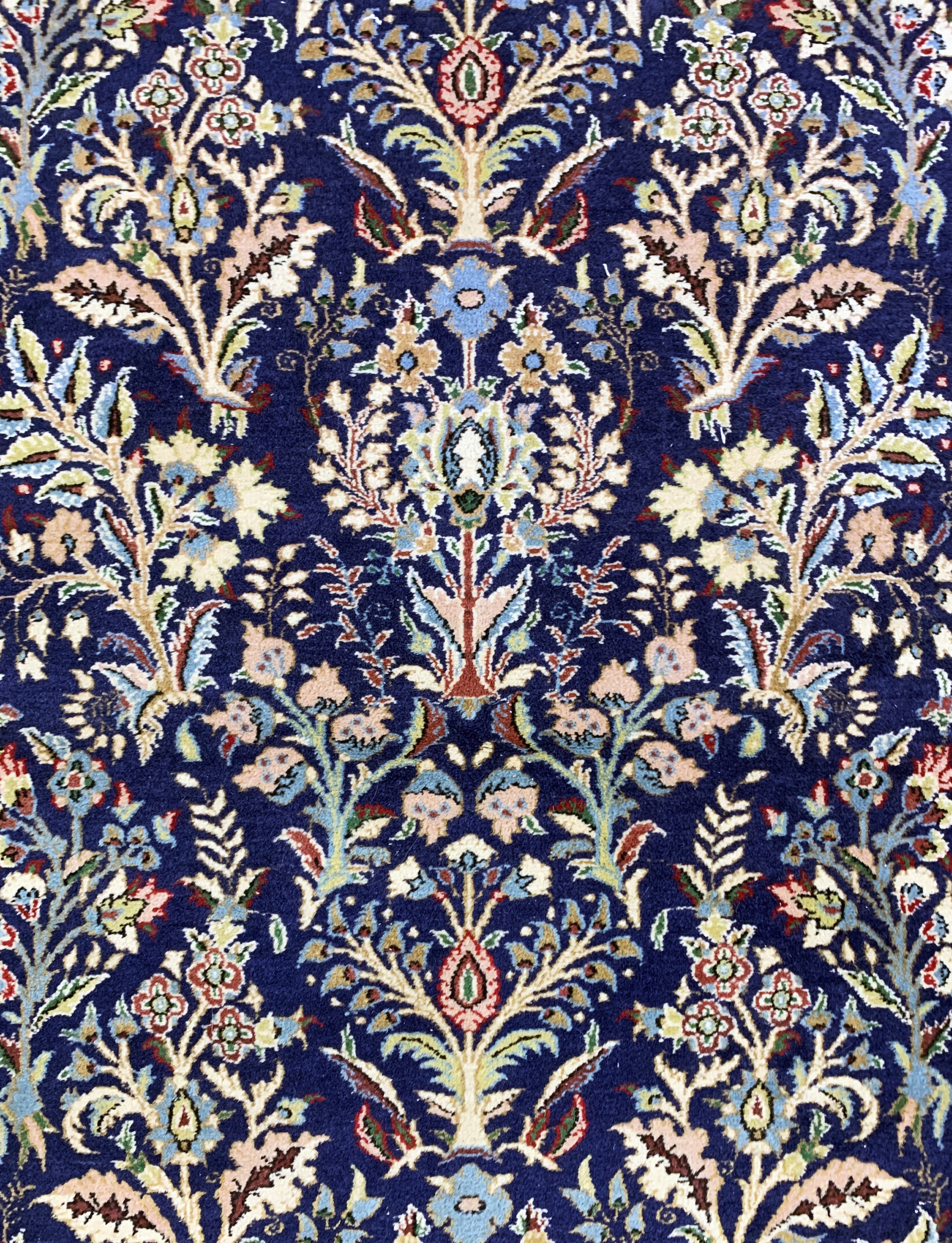 Detail c: Ghom alt, Persien, Mitte 20.Jhd, Wolle auf Baumwolle, ca. 164 x 108 cm, EHZ: 2