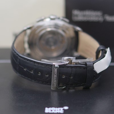 27119619c - MONTBLANC Heritage Chronometrie ungetragener Armbandchronograph mit Jahreskalender ...