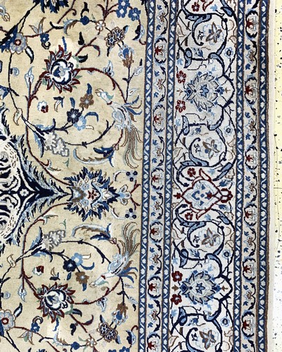 27119649e - Nain fein(9 La), Persien, Mitte 20.Jhd, Korkwolle mit Seide, ca. 316 x 203 cm, ca. ...