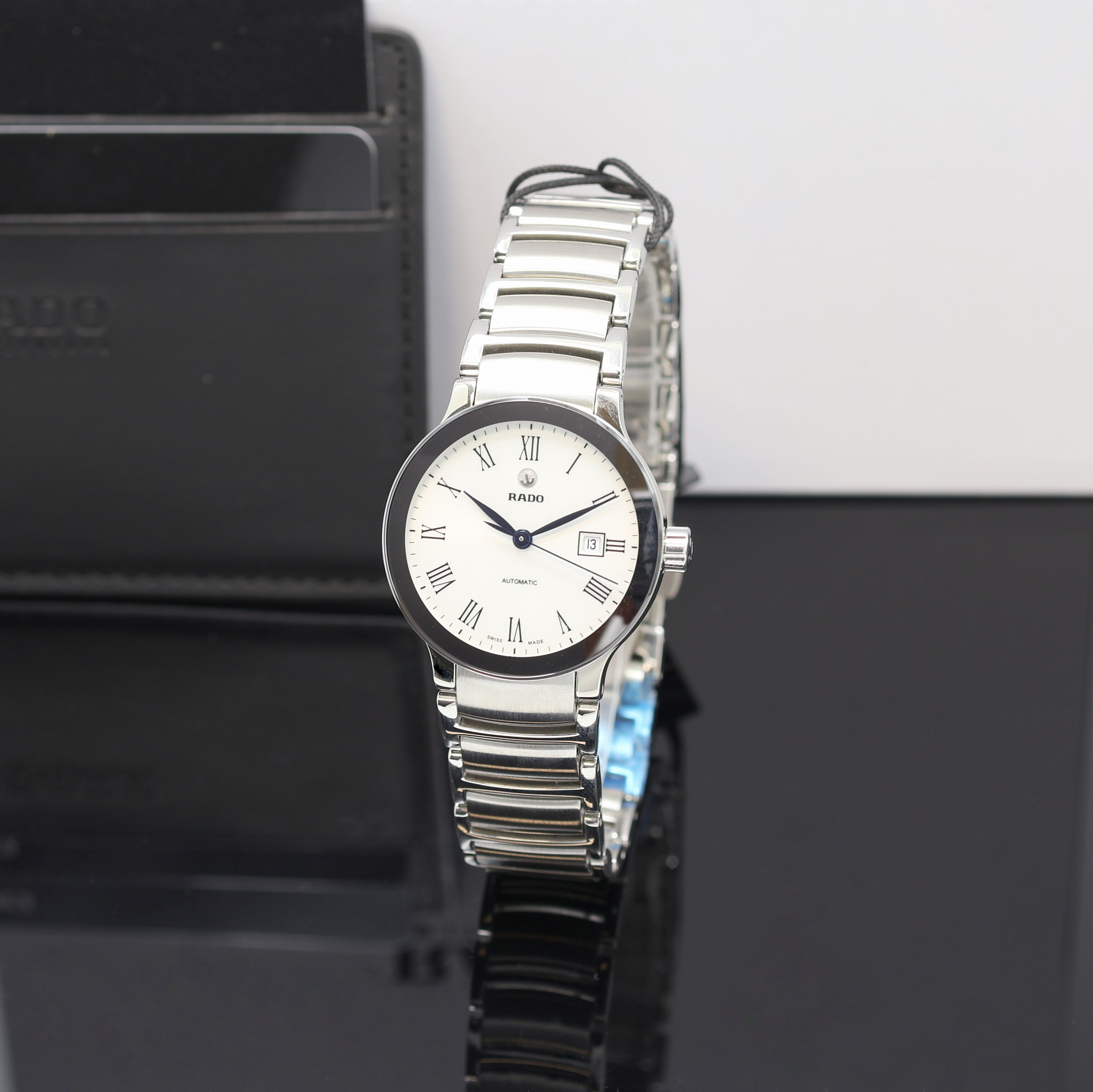 Image 27119756 - RADO Centrix ungetragene Damenarmbanduhr Referenz R30940013, Automatik, beids. vergl. ...