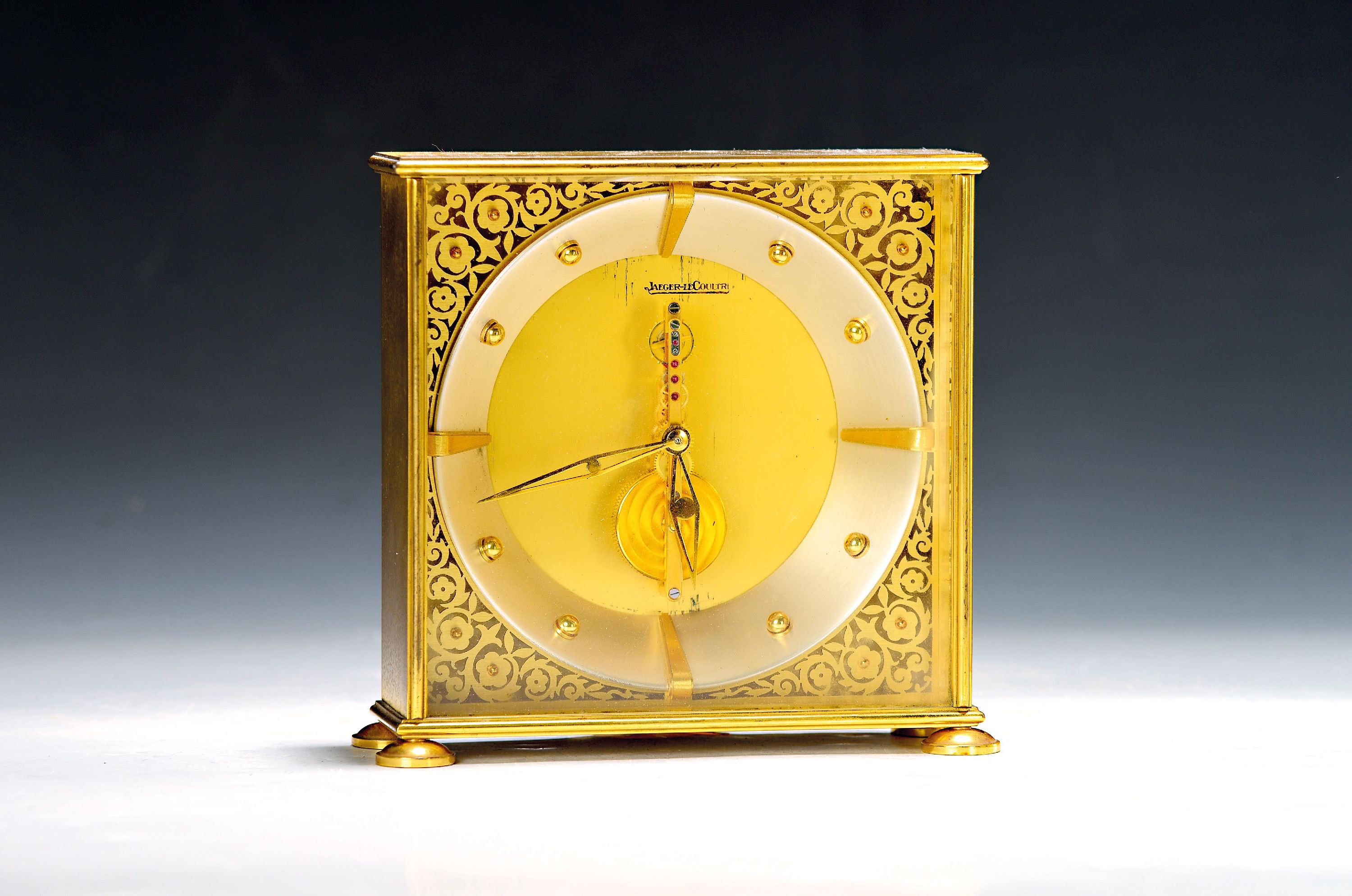 Image 27119770 - Jaeger-LeCoultre Stabwerksuhr, um 1970, Messinggehäuse mit alter Vergoldung (ber.), ...