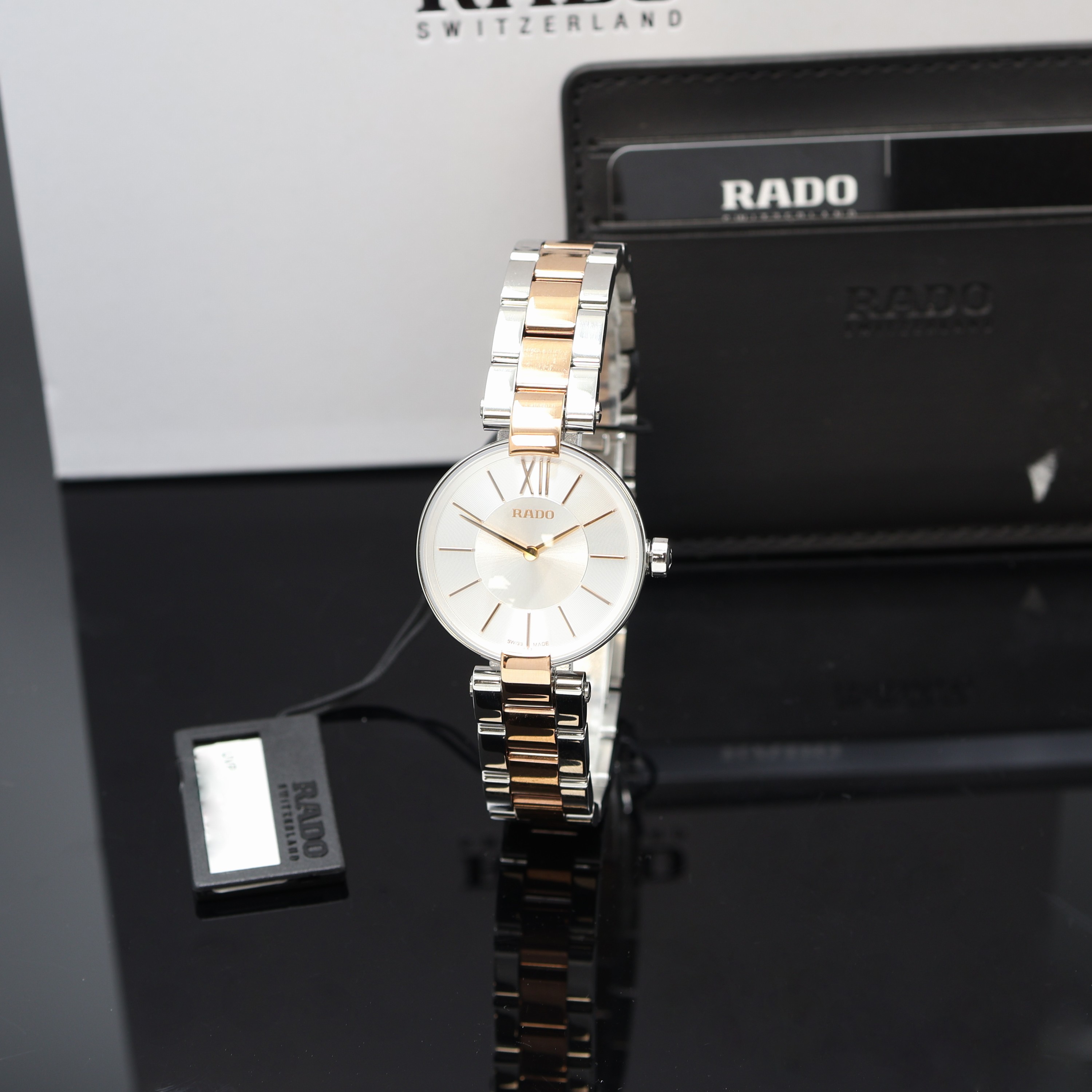 Image 27119776 - RADO Coupole ungetragene Damenarmbanduhr Referenz R22854023, quarz, z. T. verg. ...