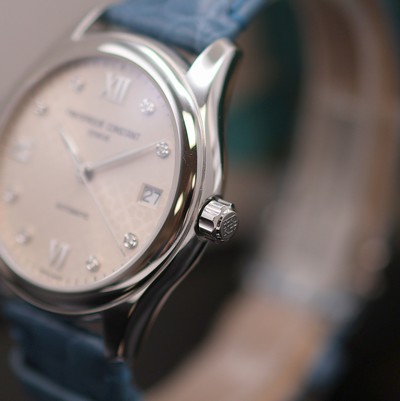 27119713c - FREDERIQUE CONSTANT ungetragene Damenarmbanduhr Referenz FC-303LGD3B6, Automatik, beids. ...