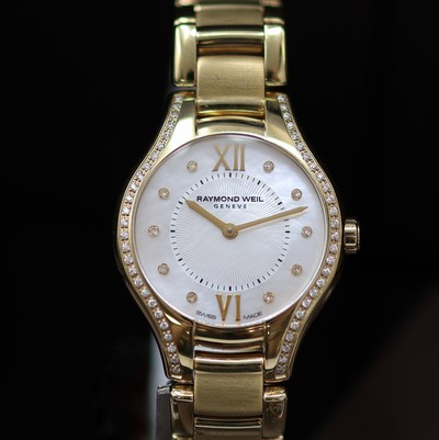 27119734b - RAYMOND WEIL Neomia ungetragene Damenarmbanduhr Referenz 5124, quarz, verg. ...