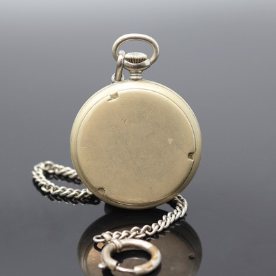 27119742a - MINERVA DH Taschenuhr des deutschen Heeres mit Kette, Schweiz um 1940, vern. Geh., Boden ...