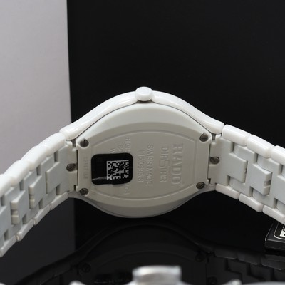 27119782f - RADO True ungetragene Armbanduhr Referenz R27695722, quarz, weißes Keramikgeh. inkl. ...