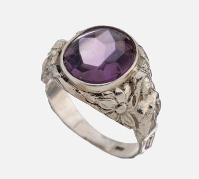 Image Signet ring with amethyst , silver, amethystin Buff Top cut unengraved, ring shoulders ...