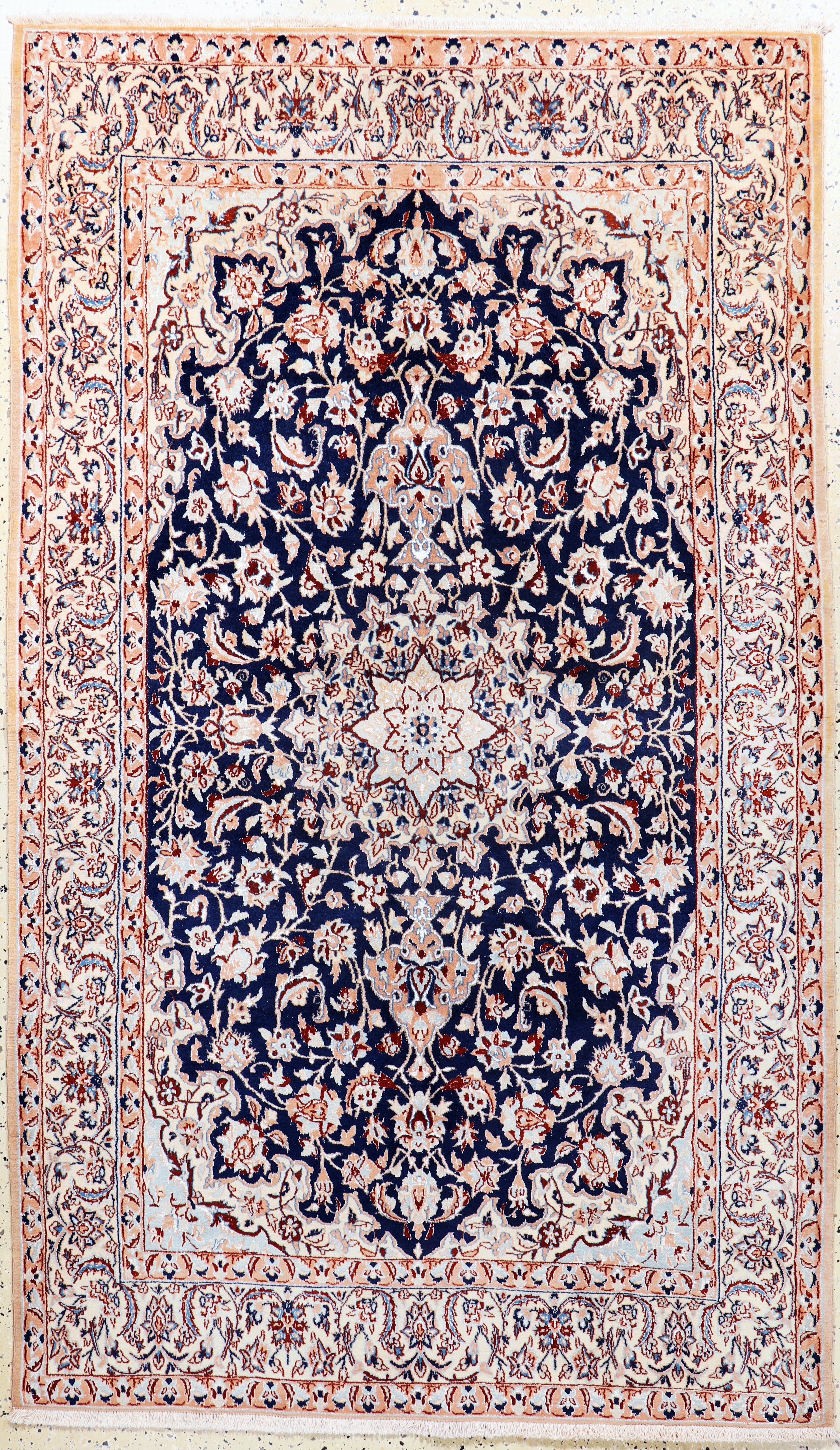 Image 27120227 - Nain fein(9 La), Persien, Mitte 20.Jhd, Korkwolle mit Seide, ca. 222 x 134 cm, ...
