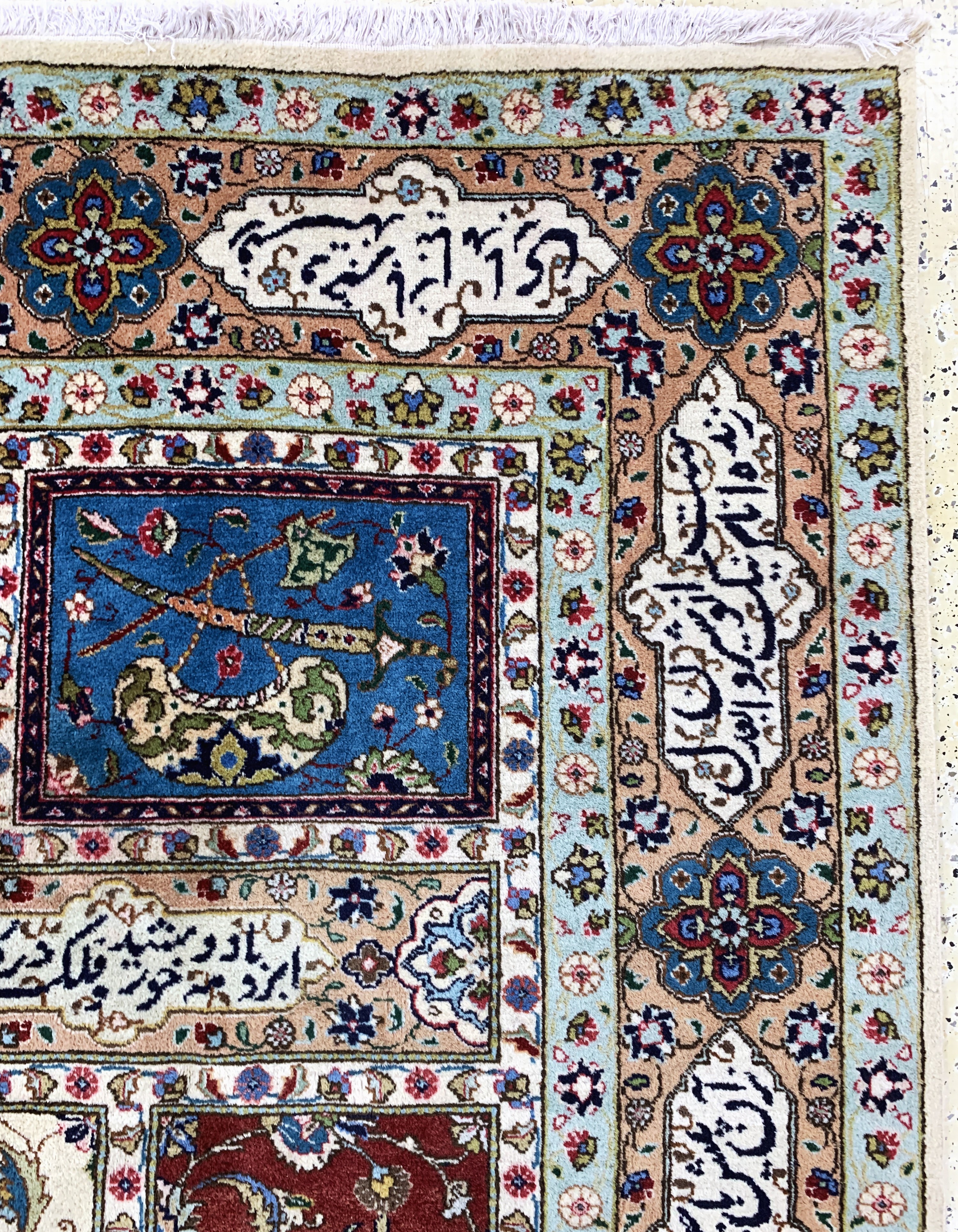 Detail g: Täbriz, Persien, Mitte 20.Jhd, Wolle auf Baumwolle, ca. 337 x 250 cm, Mottenfraß, EHZ: 2
